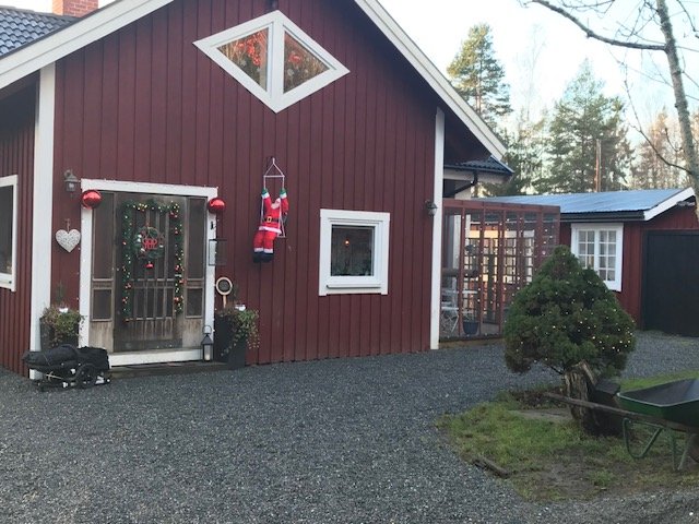 6 rok · 125 m² i Björnlunda – bild 3