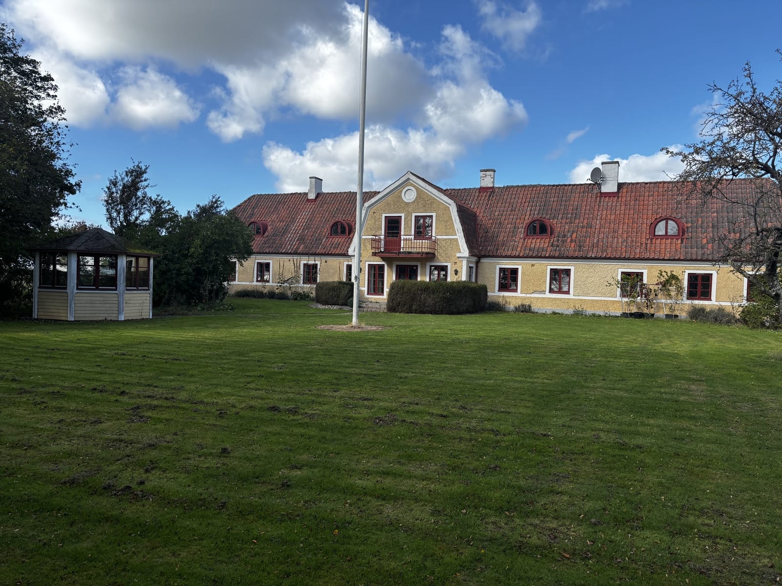8 rok · 200 m² i Kävlinge – bild 3