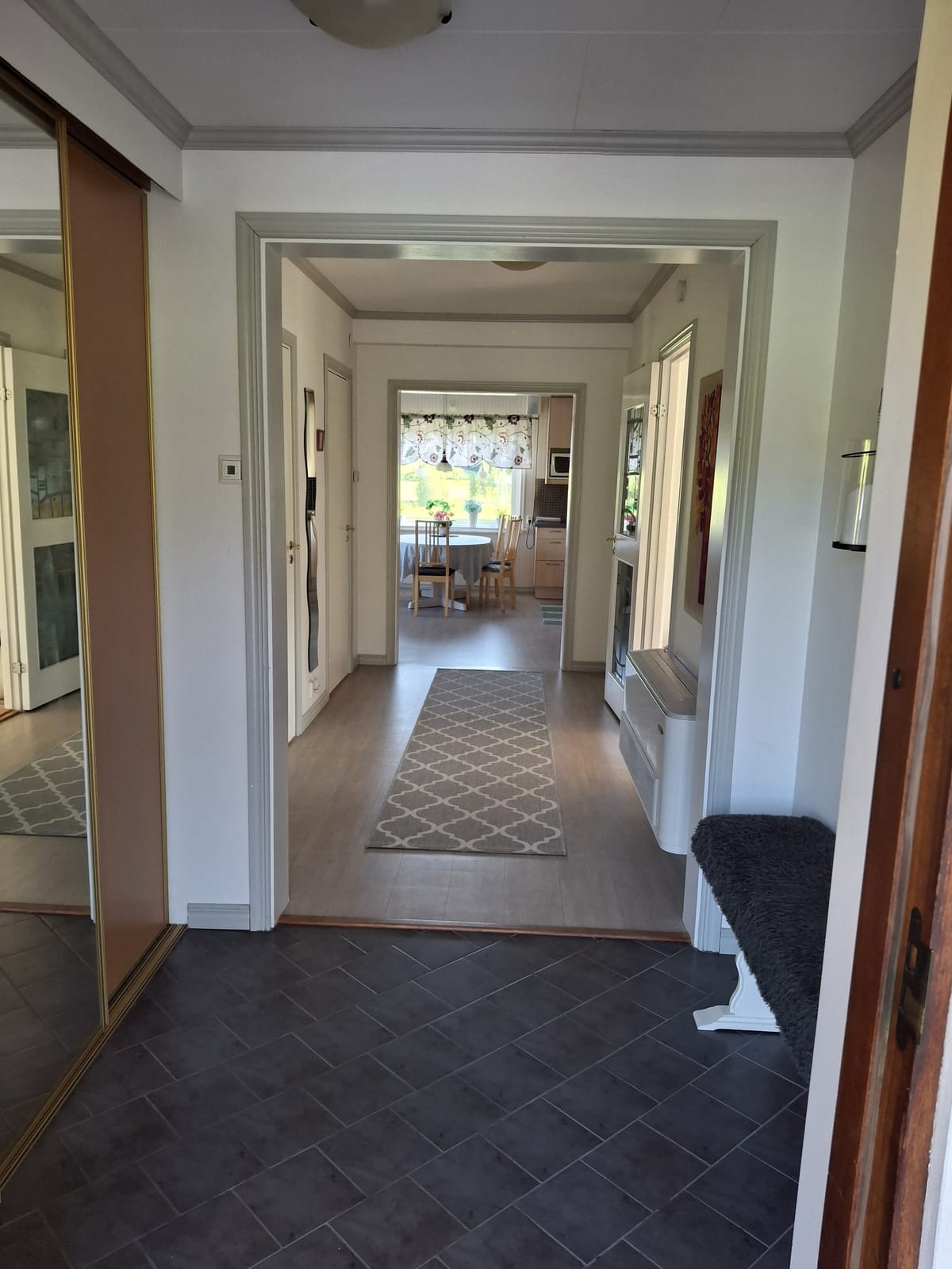 6 rok · 180 m² i Bjästa – bild 4