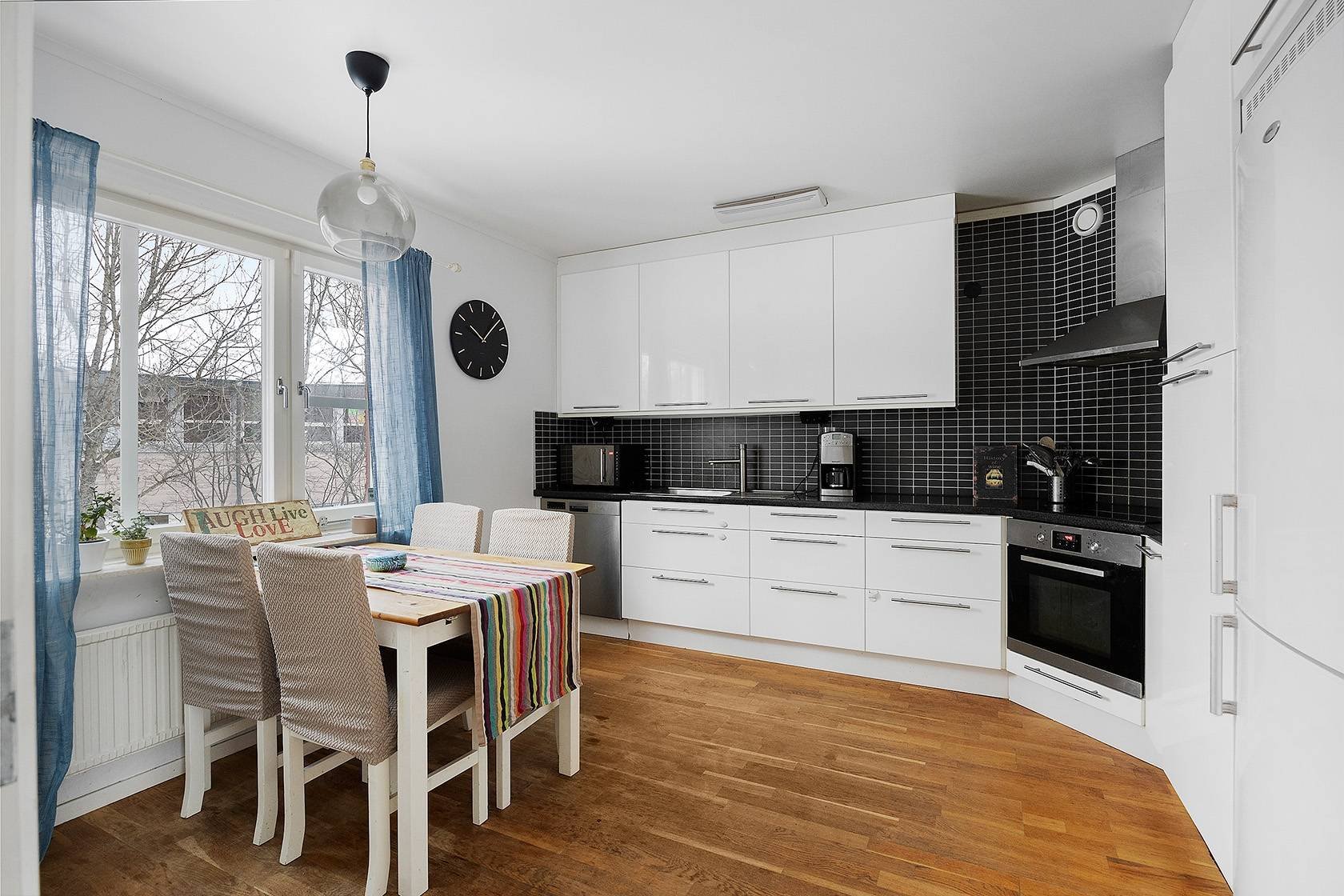 Lägenhet, 3 rooms, 84 sqm, Upplands Väsby – Upplands Väsby