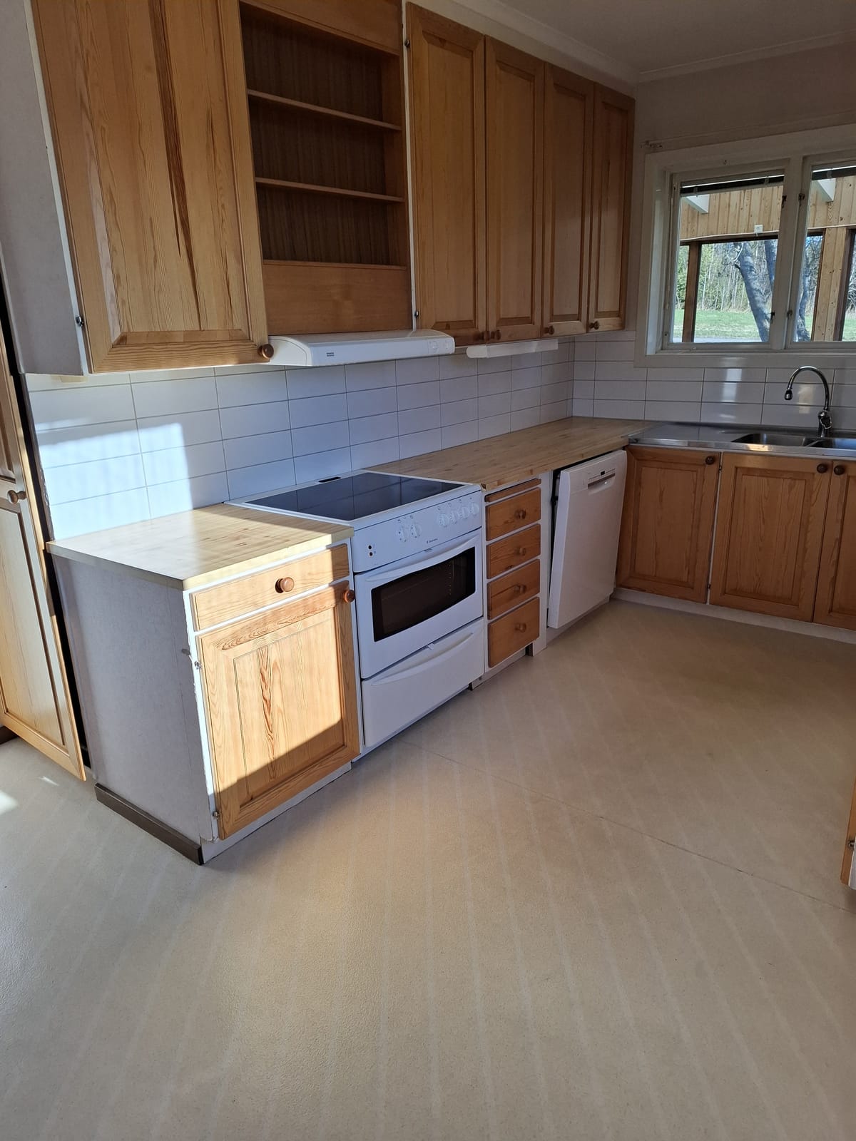 4 rok · 114 m² i Lövånger – bild 2