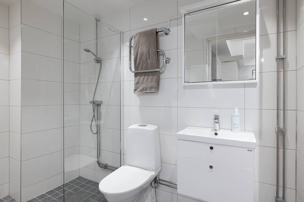 2 rok · 33 m² i Stockholm – bild 3