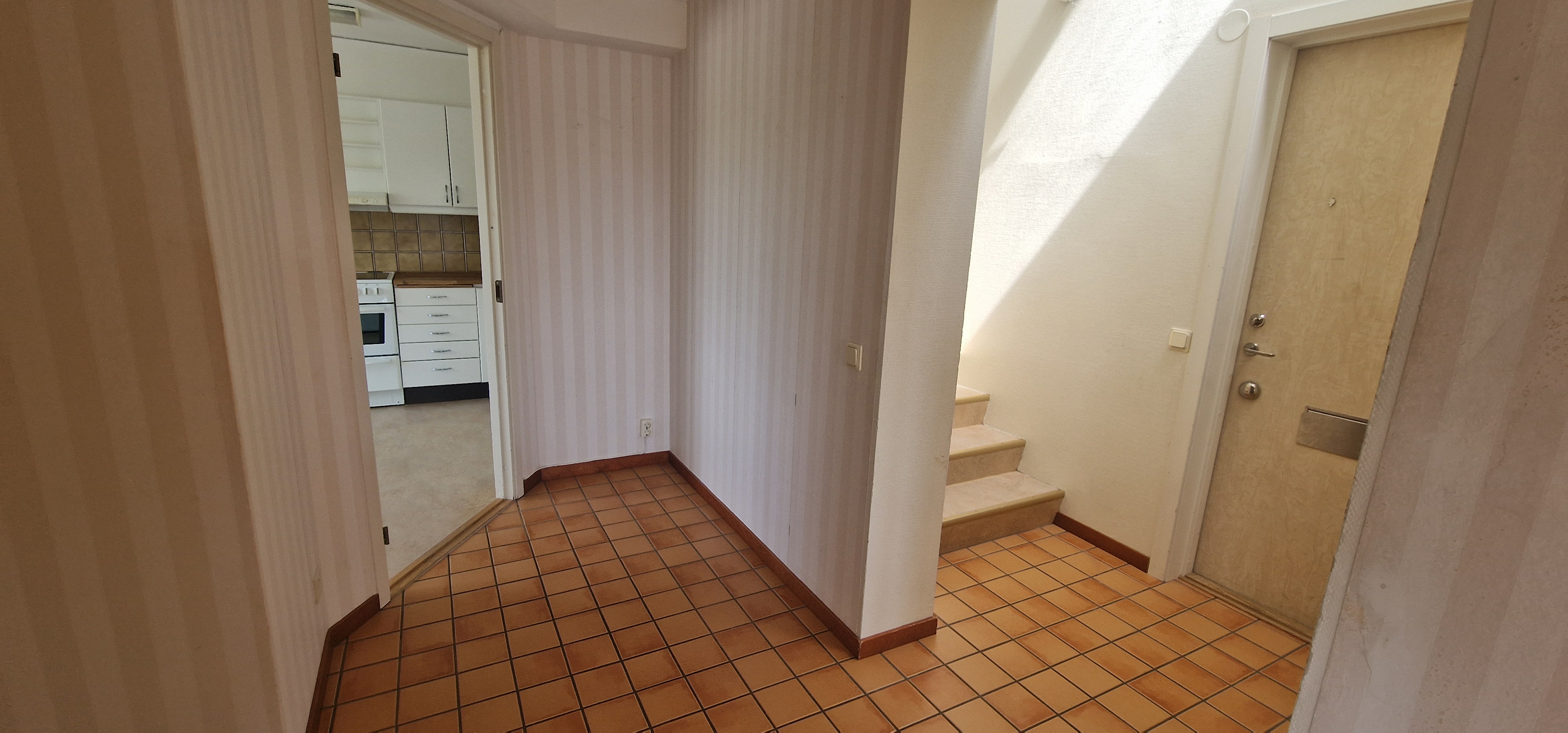 Lägenhet, 4 rooms, 127 sqm, Malmköping – bild 8