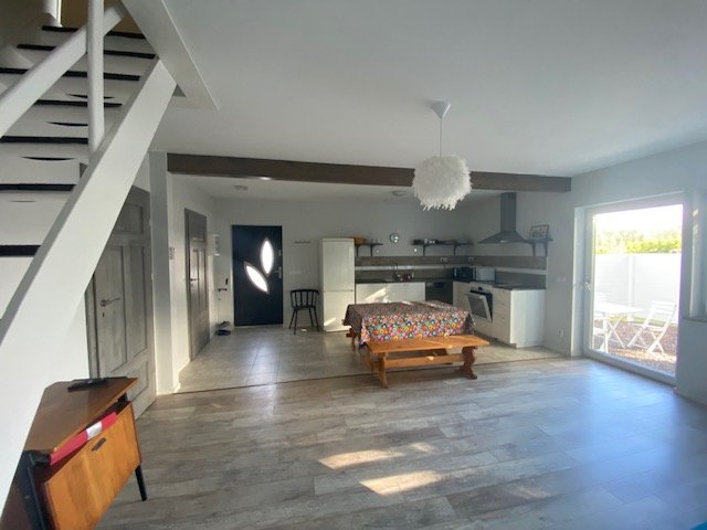 Villa/Hus, 3 rooms, 100 sqm, Adelsö