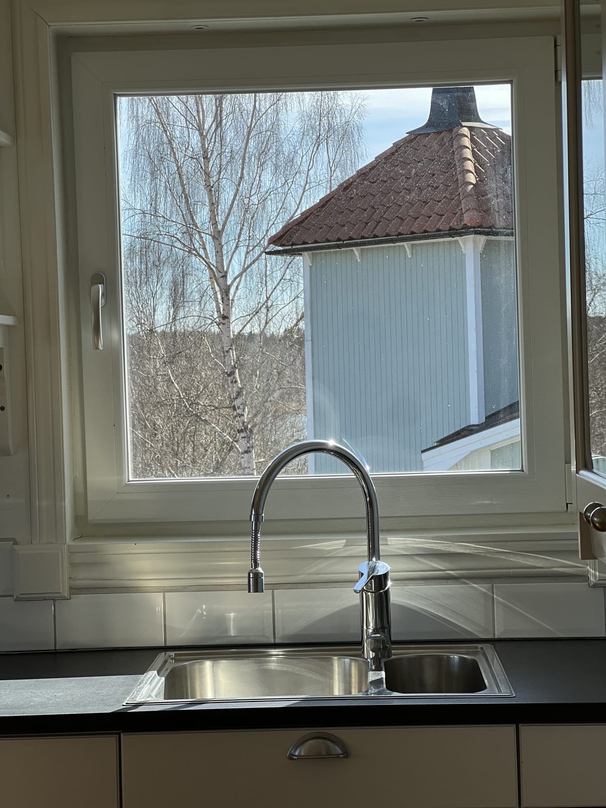 2 rok · 50 m² i Ekolsund – bild 9