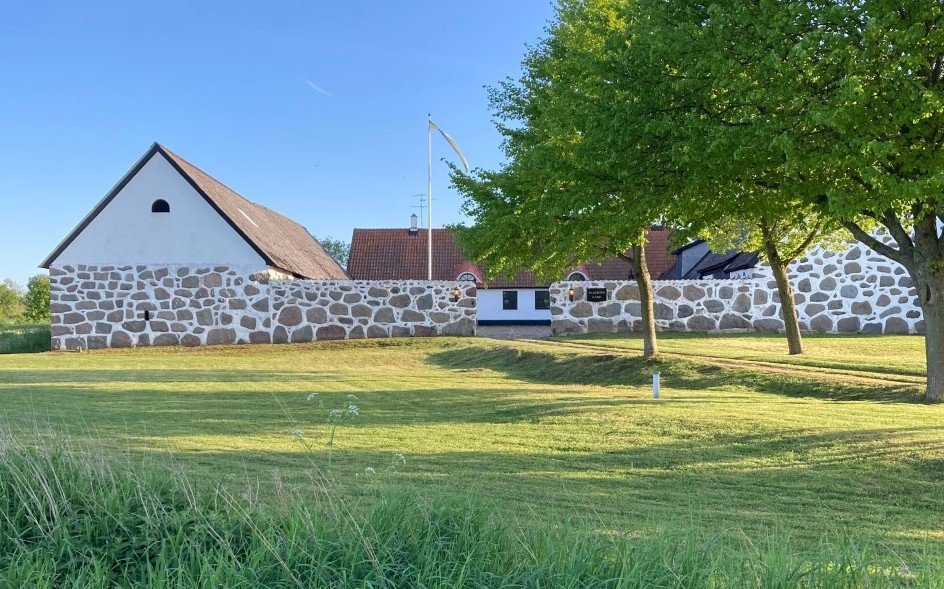 10 rok · 300 m² i Degeberga – Degeberga