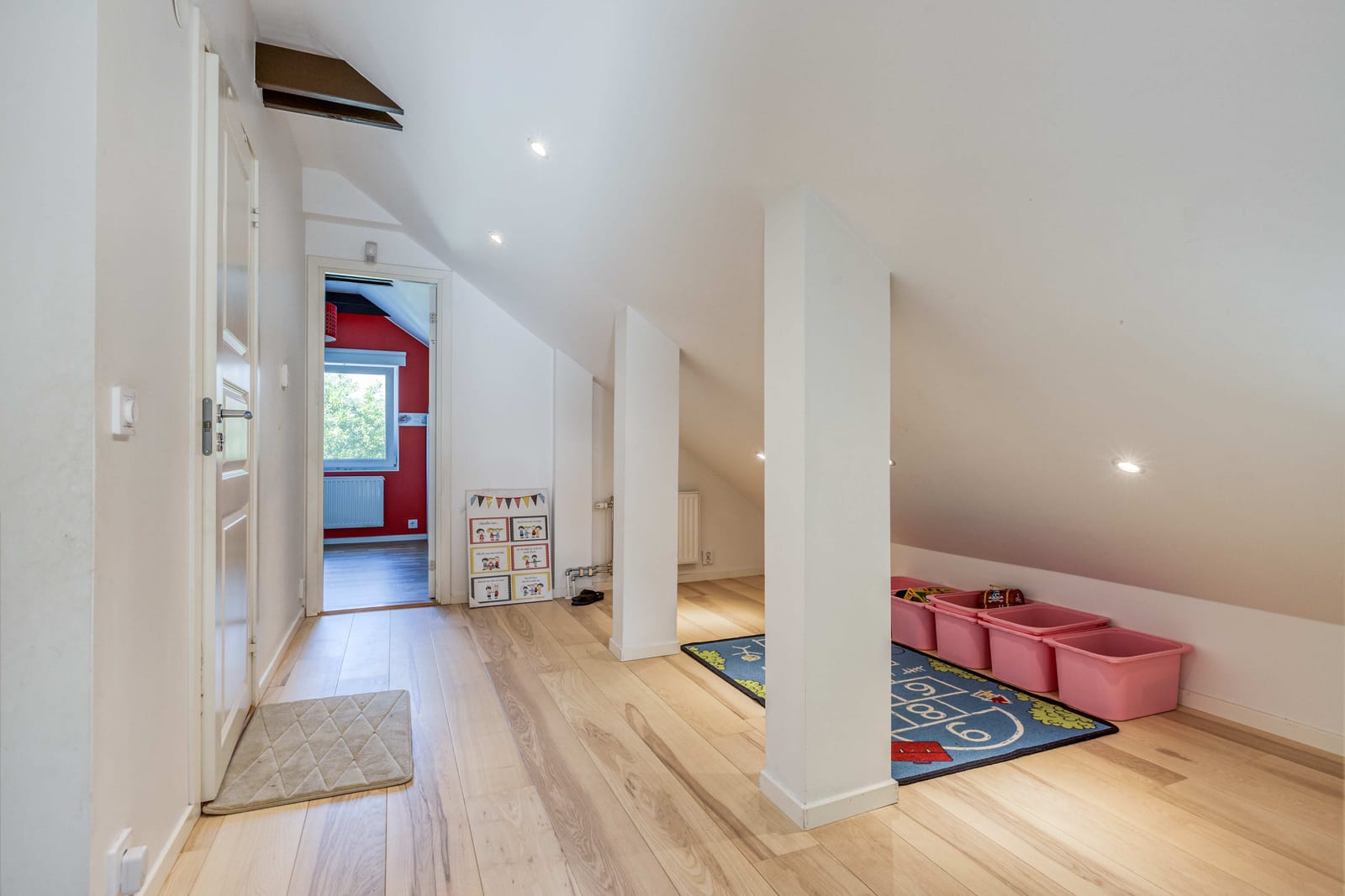 4 rok · 120 m² i Sollentuna – bild 18