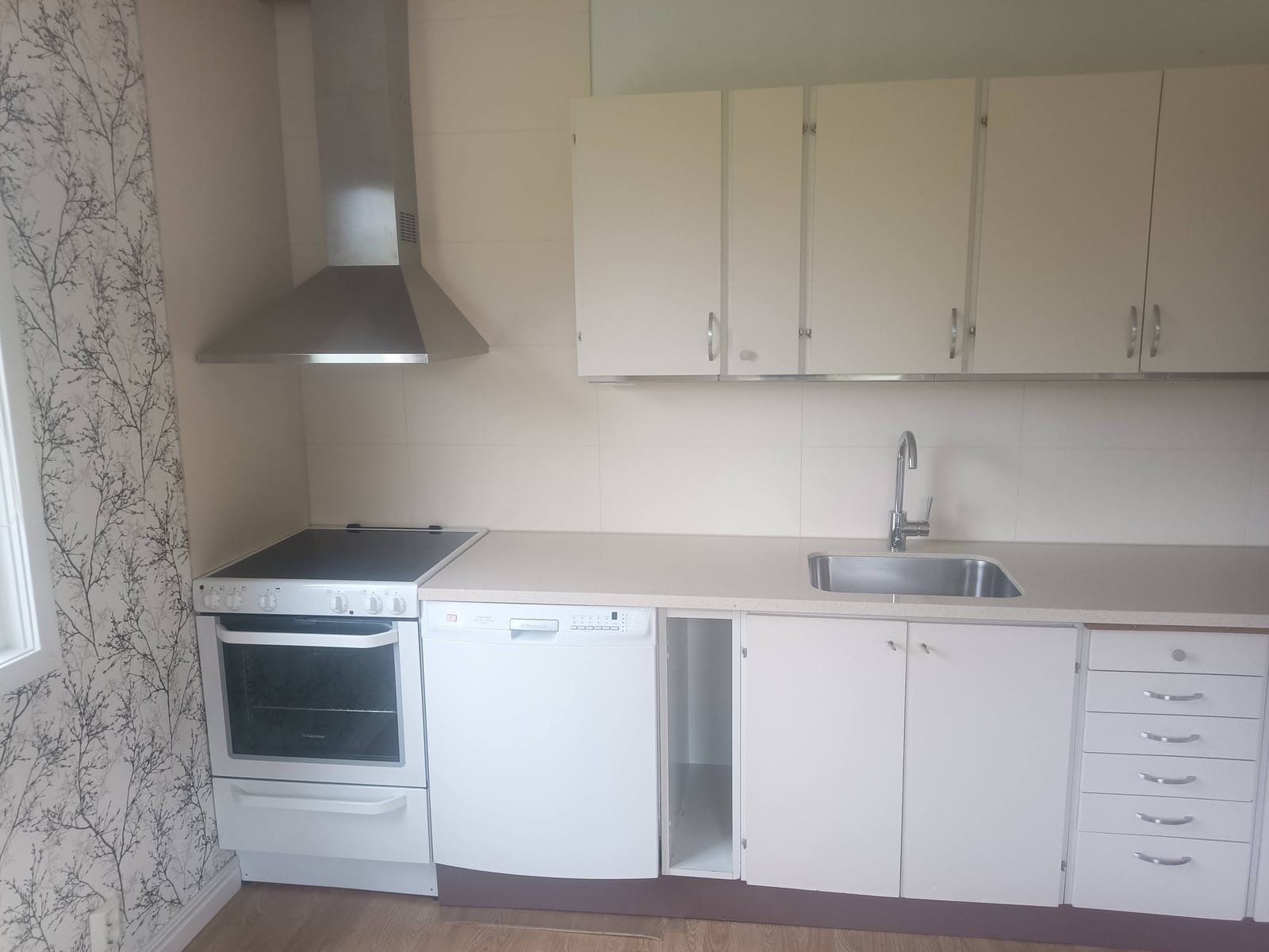 1 rok · 15 m² i Huddinge – bild 18