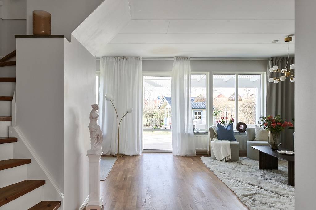 Villa/Hus, 5 rooms, 134 sqm, Mariefred – bild 4