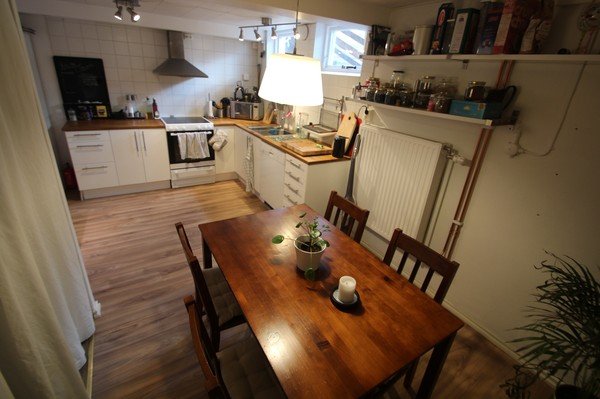 4 rok · 110 m² i Spånga – bild 7