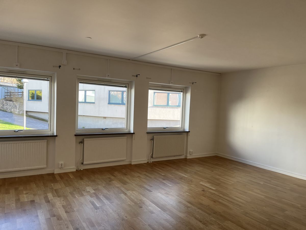Lägenhet, 3 rooms, 106 sqm, Osby – bild 2