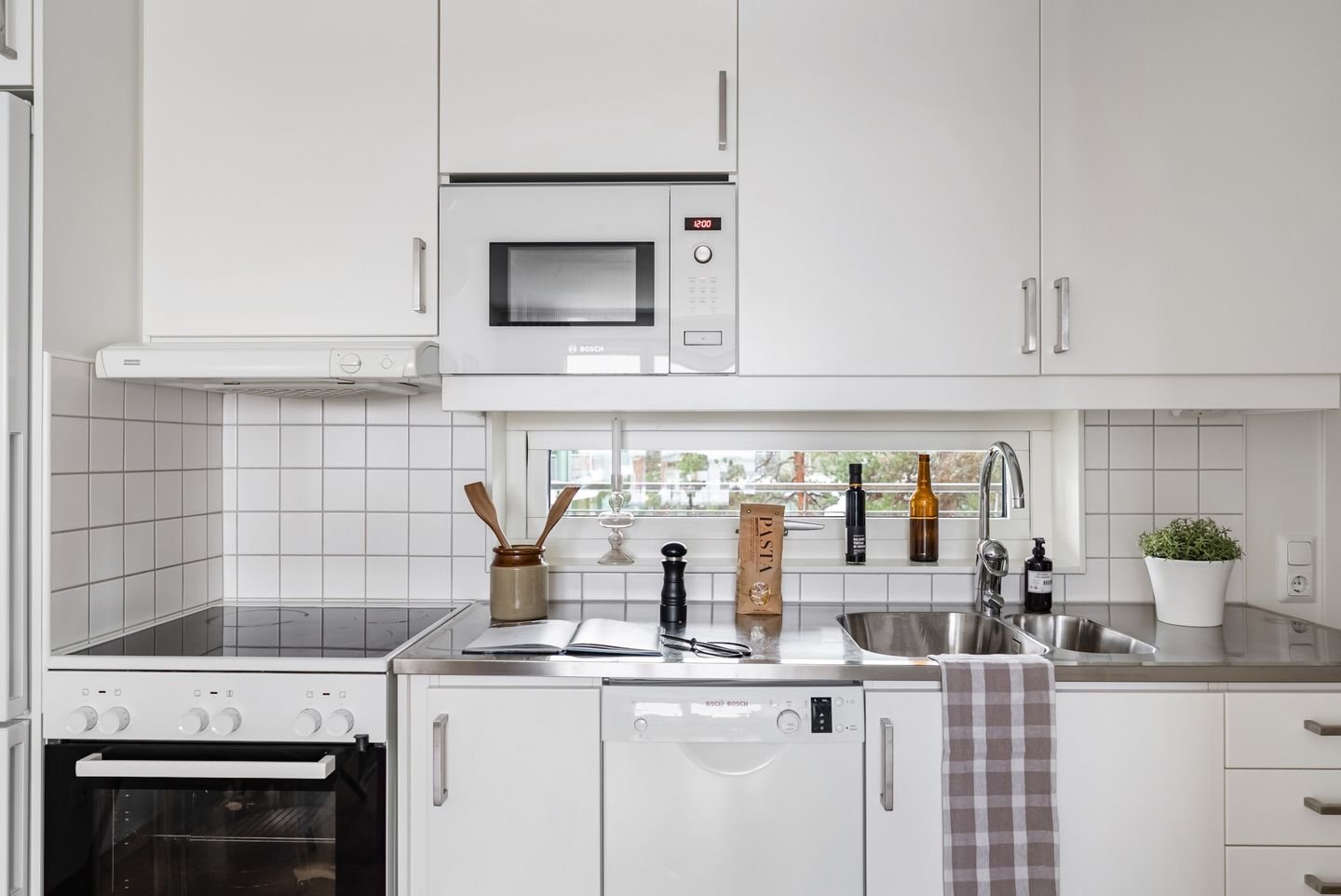 Lägenhet, 1 rooms, 32 sqm, Bagarmossen – bild 3