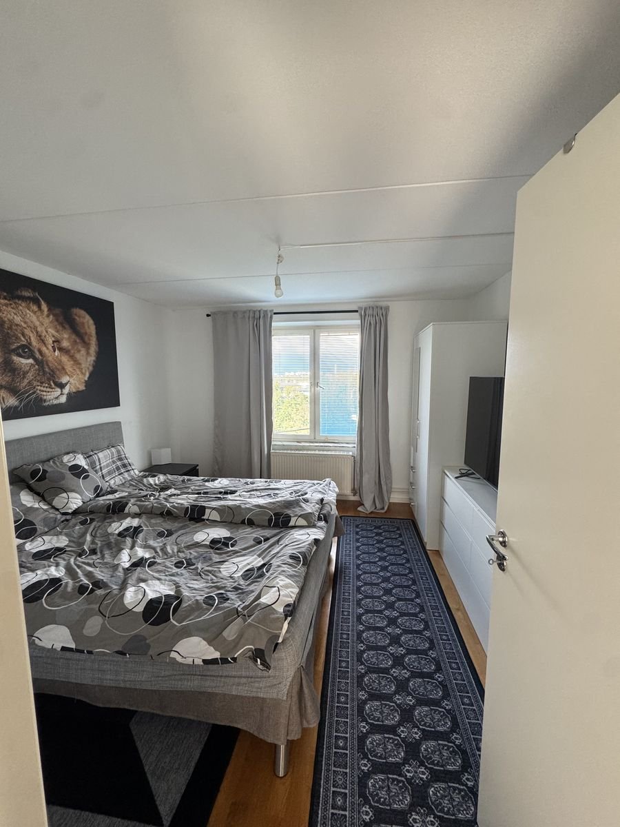 Lägenhet, 2 rooms, 58 sqm, Segeltorp – bild 2