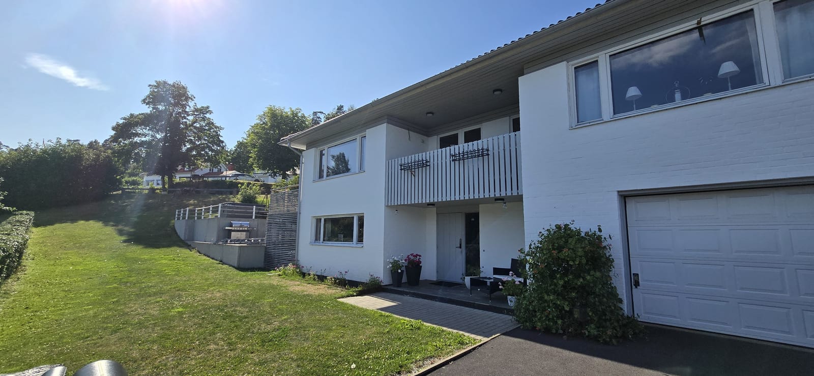 6 rok · 289 m² i Kinna – Kinna