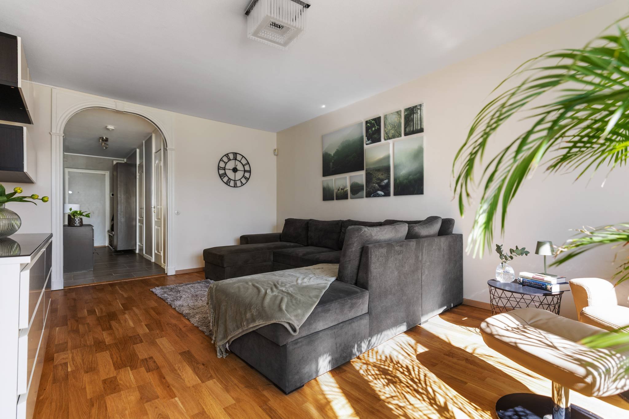 Lägenhet, 3 rooms, 83 sqm, Älvsjö – bild 2