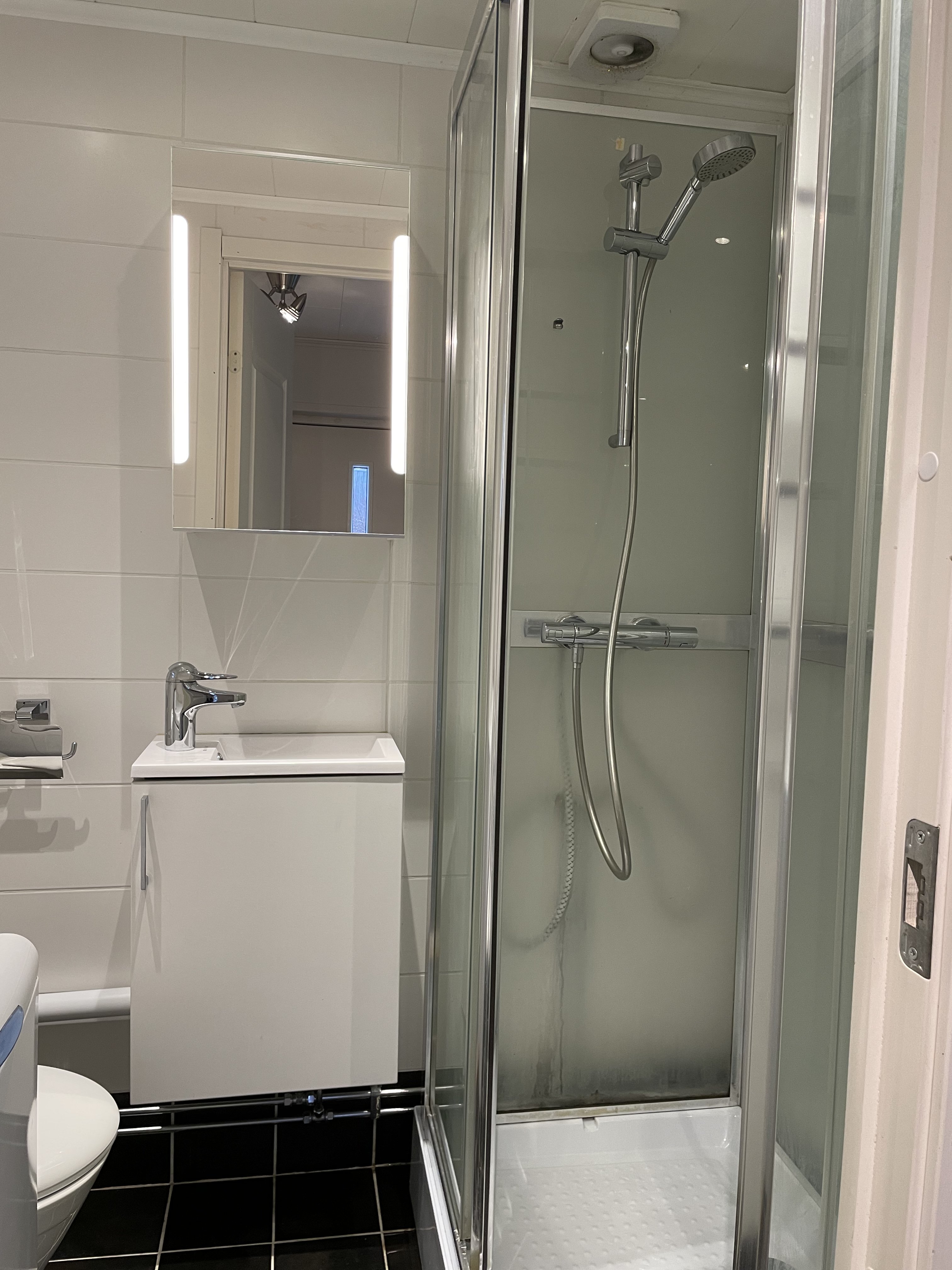 Lägenhet, 1 rooms, 30 sqm, Tyresö – bild 4
