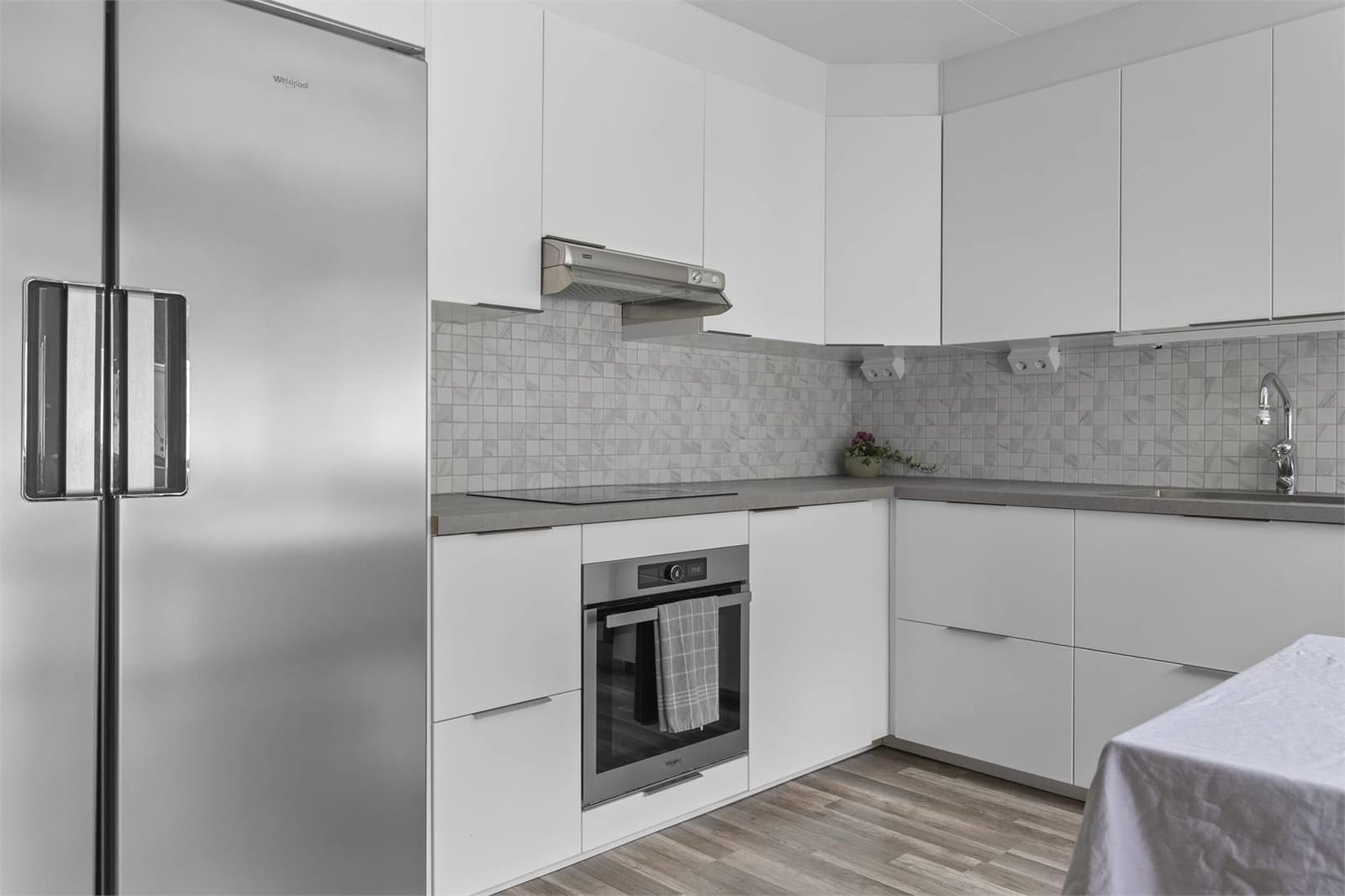 3 rok · 104 m² i Tumba – bild 6