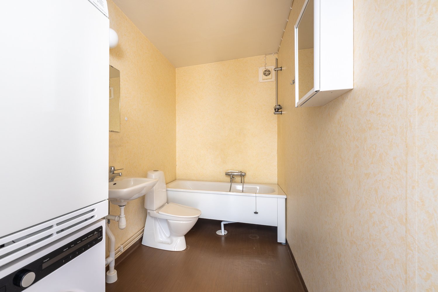 3 rok · 104 m² i Finspång – bild 7