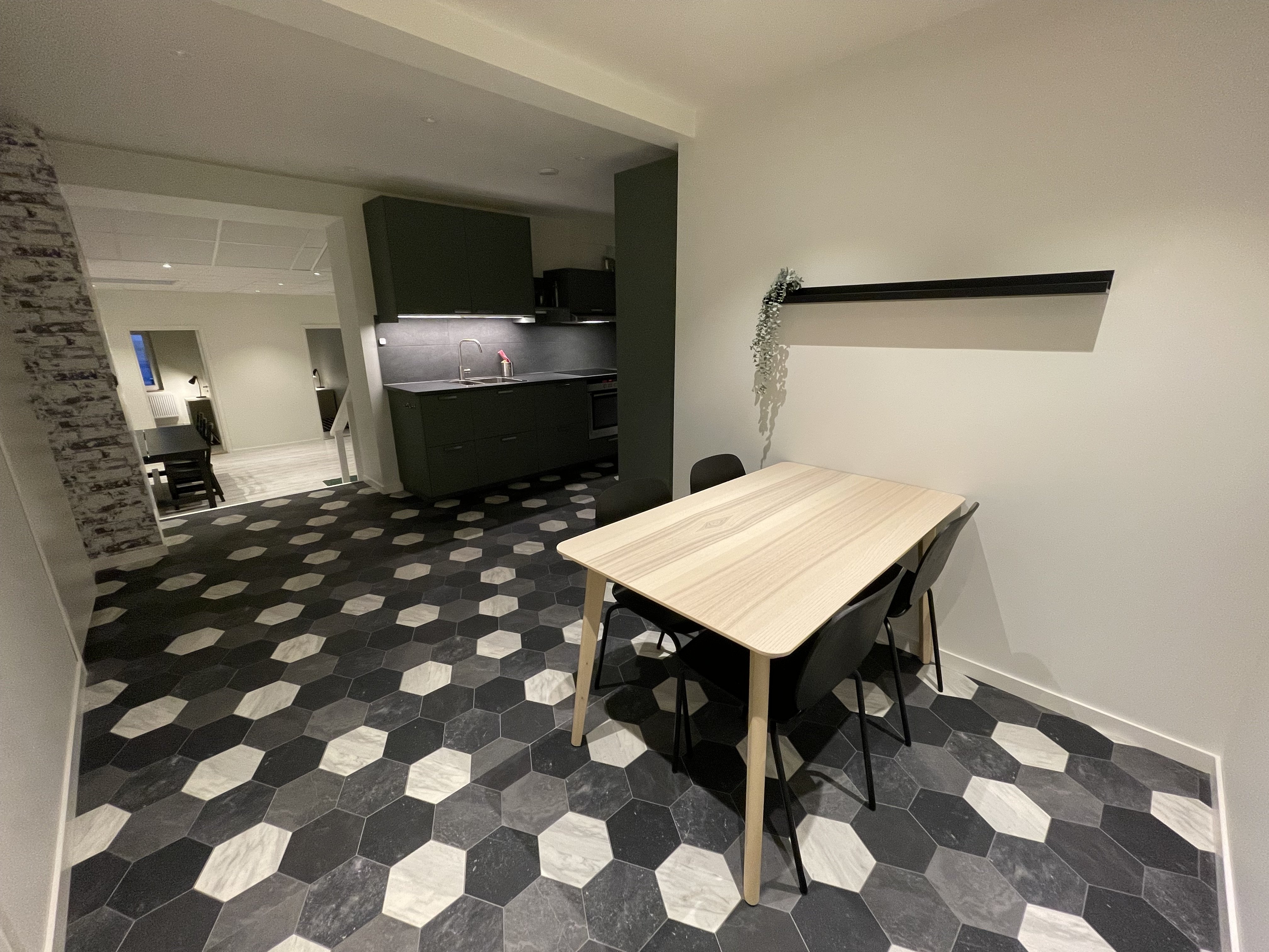 Lägenhet, 5 rooms, 105 sqm, Lindome – bild 2
