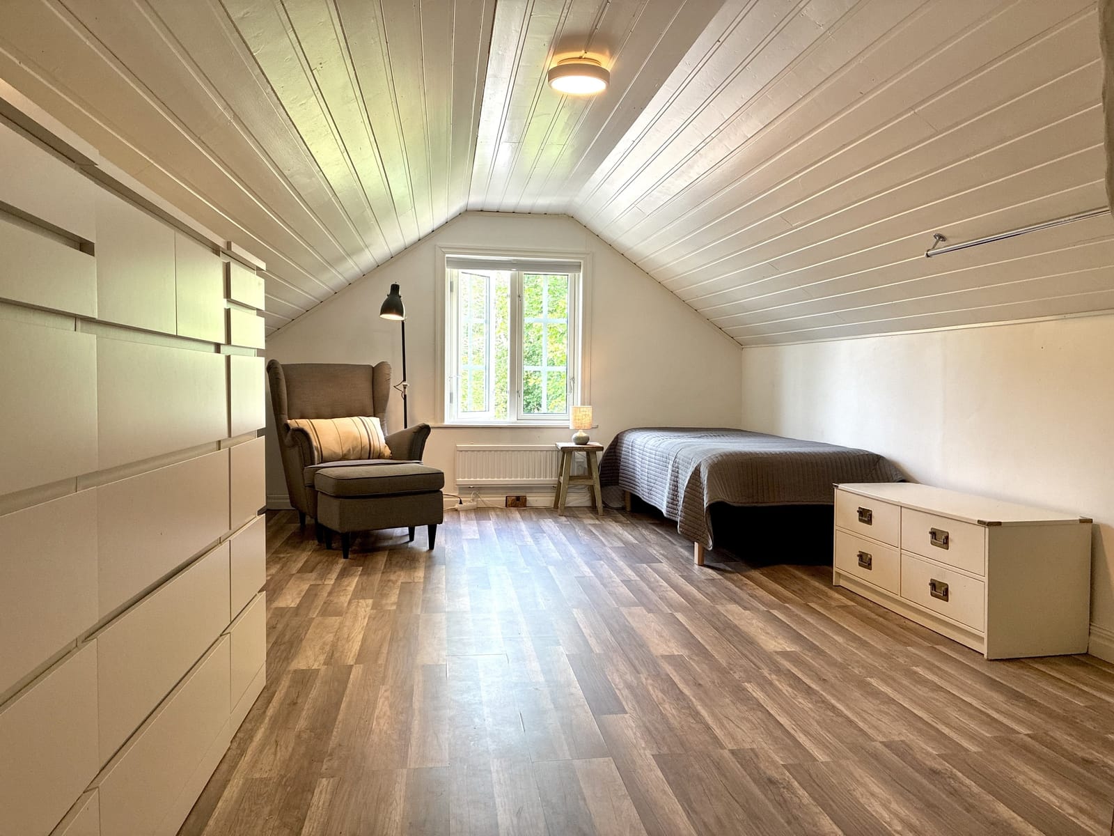6 rok · 145 m² i Vara – bild 16