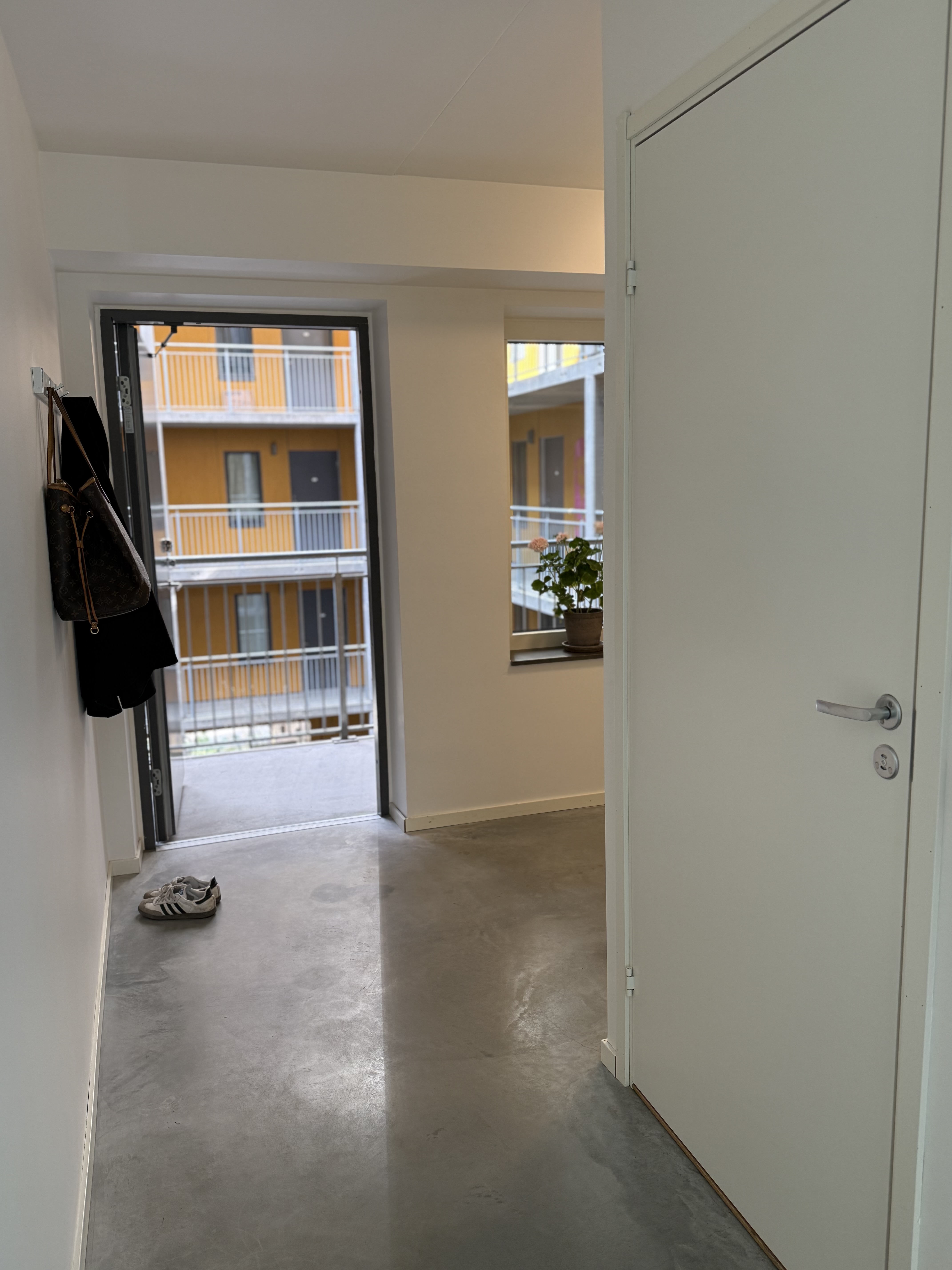 Lägenhet, 1 rooms, 25 sqm, Sollentuna – bild 3