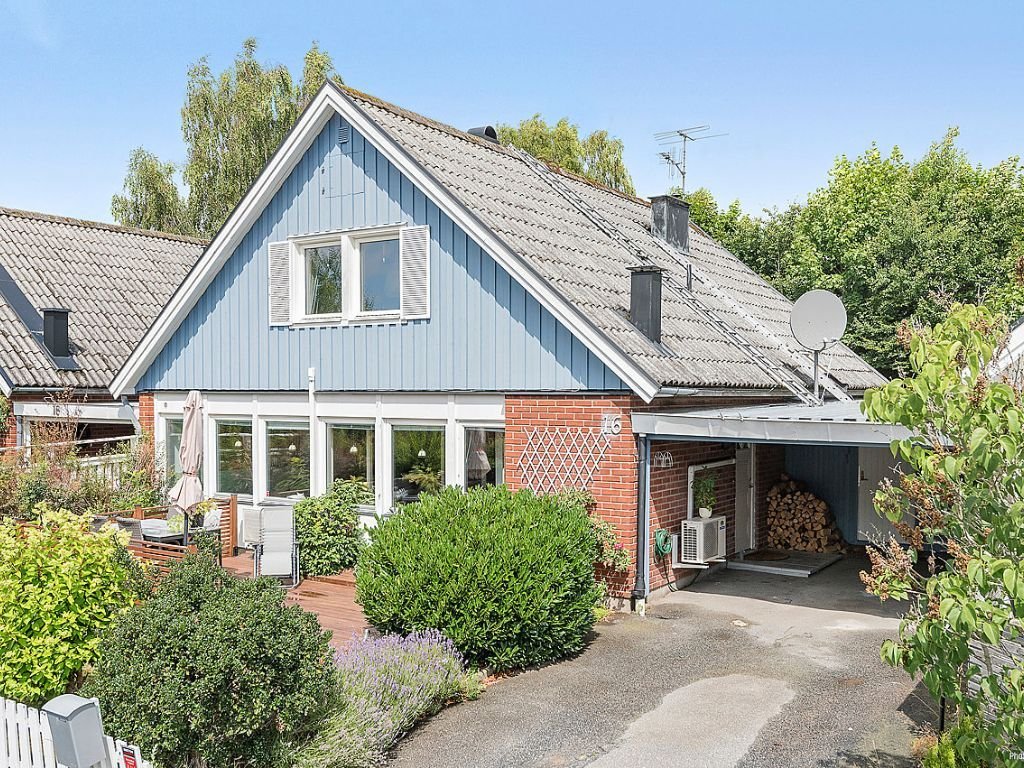 Radhus, 5 rooms, 140 sqm, Rödeby – Rödeby