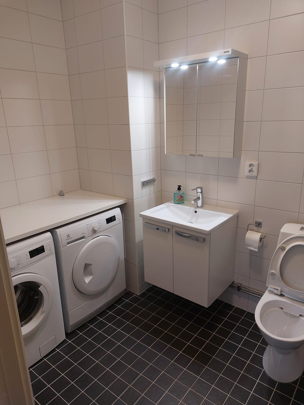 3 rok · 68 m² i Vällingby – bild 7
