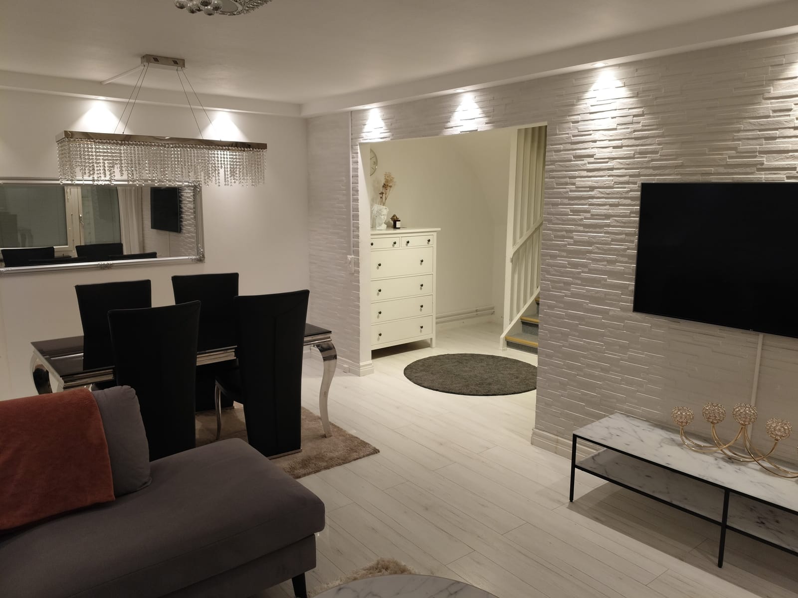3 rok · 89 m² i Järfälla – bild 2
