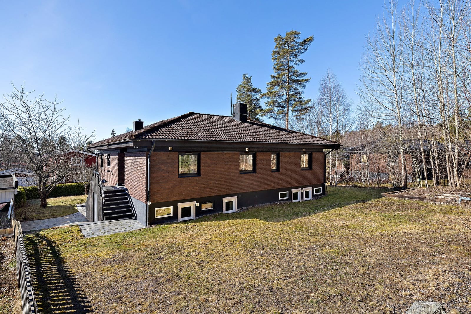 4 rok · 130 m² i Märsta – bild 2