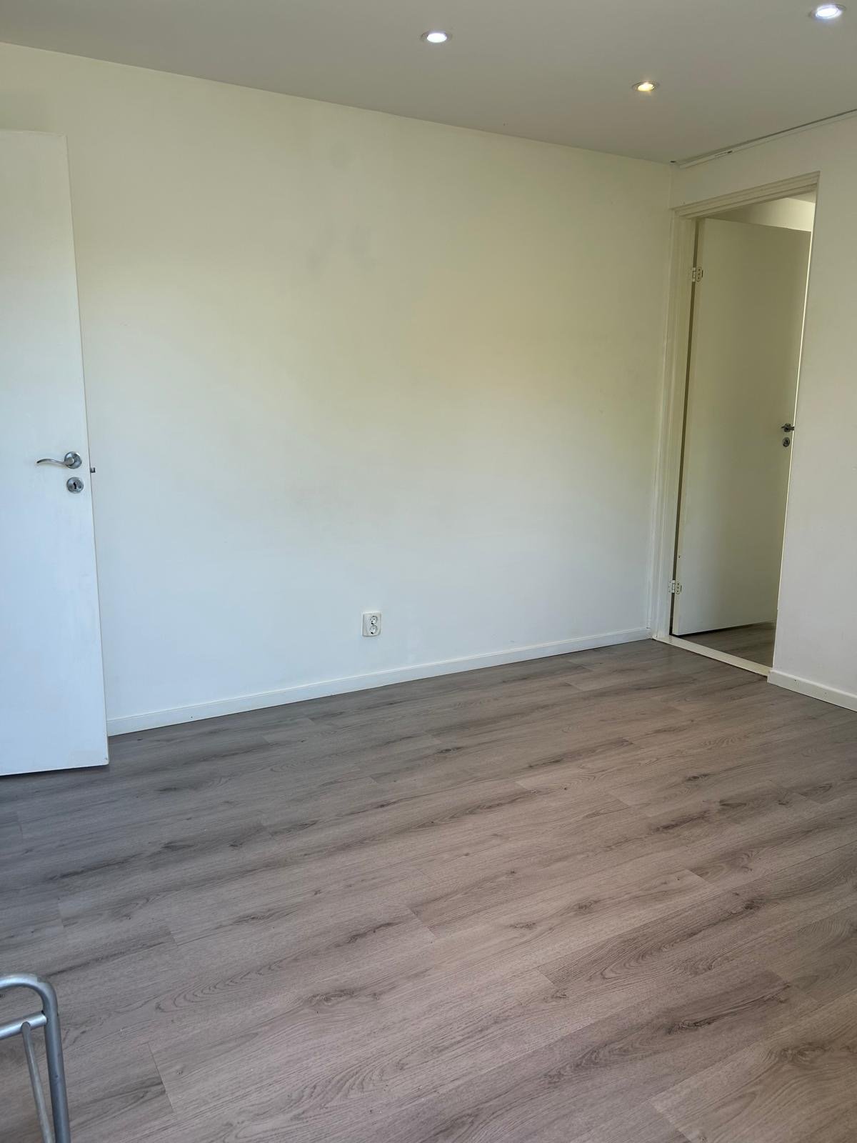 Lägenhet, 2 rooms, 40 sqm, Agnesberg – bild 8