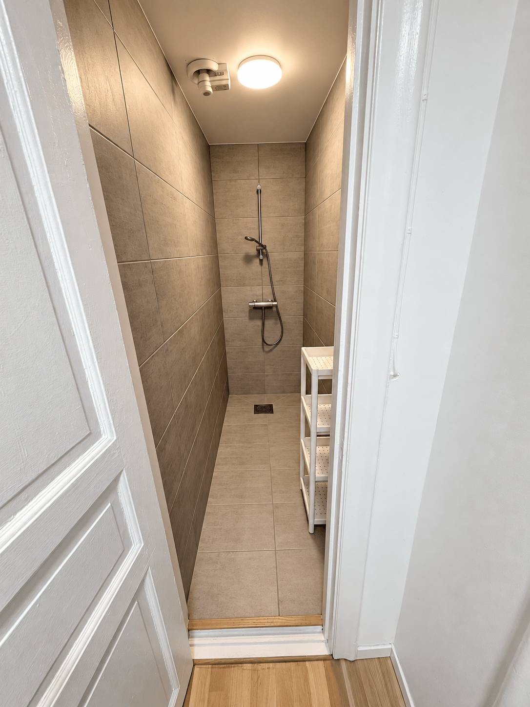 20 rok · 560 m² i Sandviken – bild 5