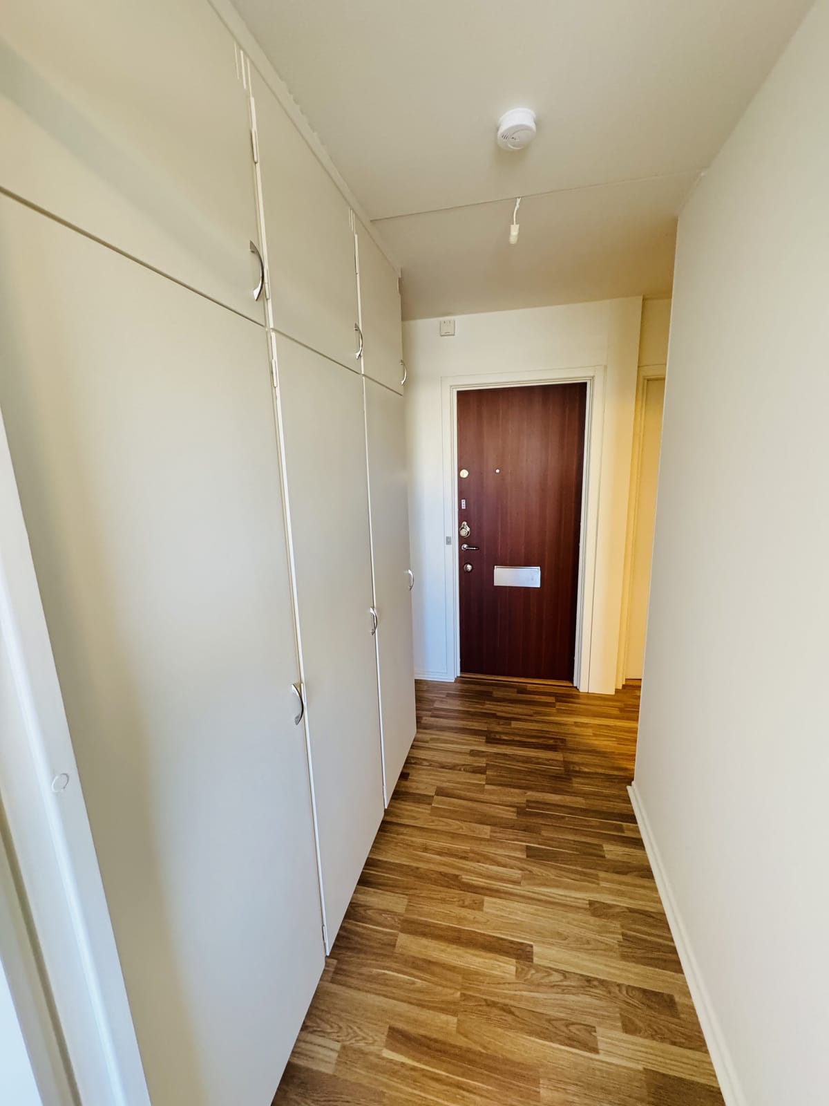1 rok · 25 m² i Täby – bild 3