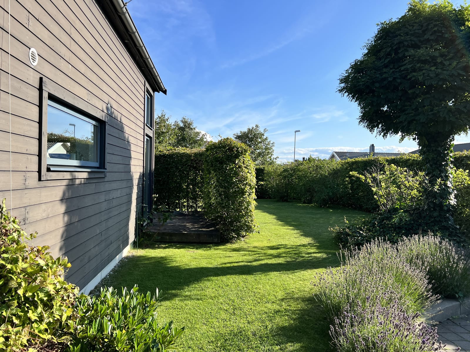 6 rok · 180 m² i Vejbystrand – bild 2