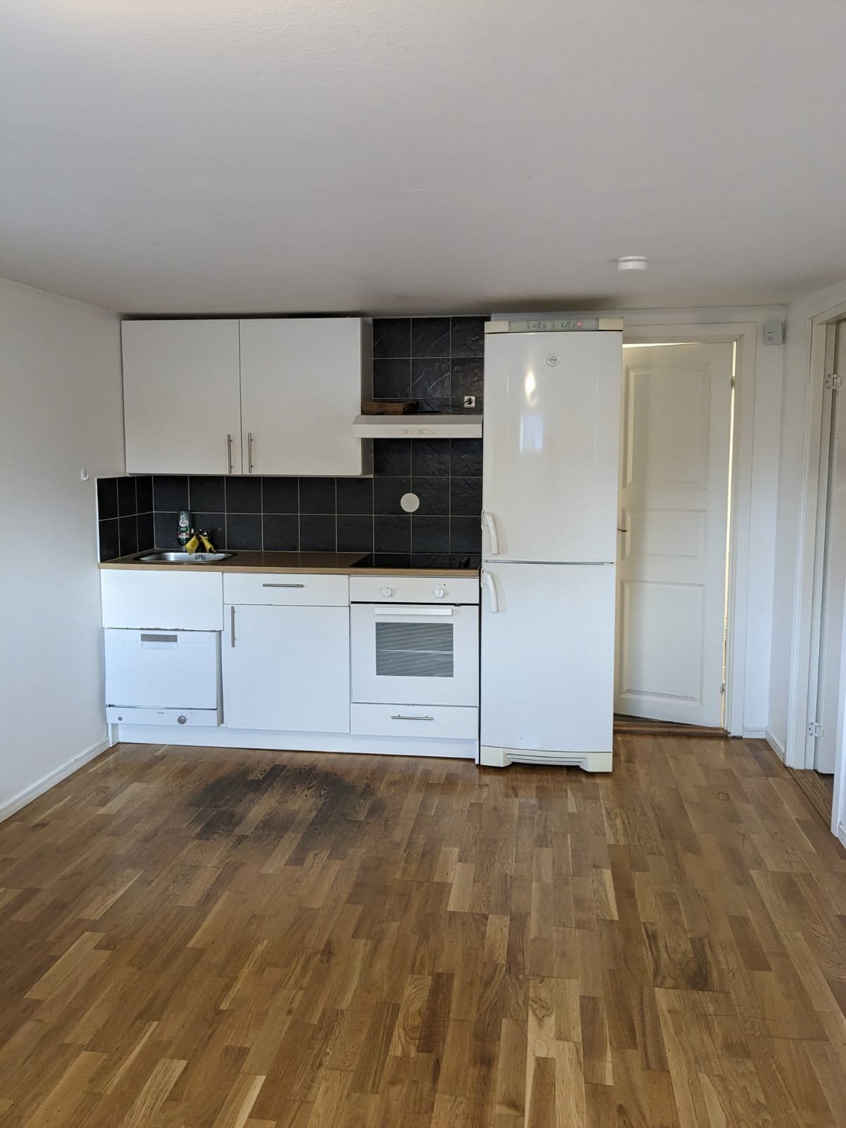 Villa/Hus, 2 rooms, 42 sqm, Upplands Väsby – bild 4