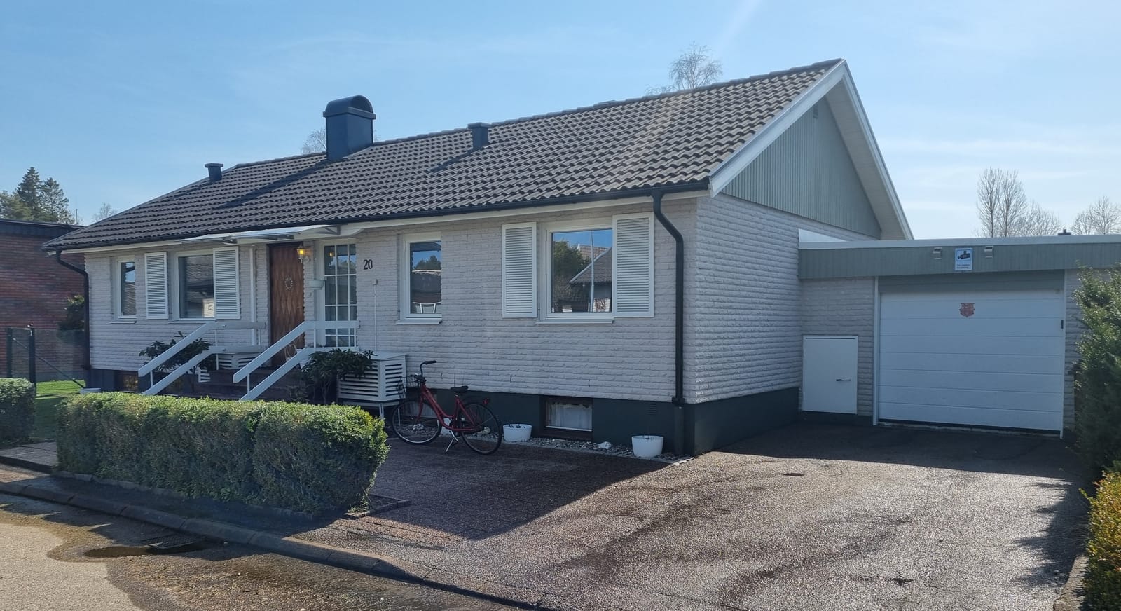 8 rok · 200 m² i Trollhättan – bild 3