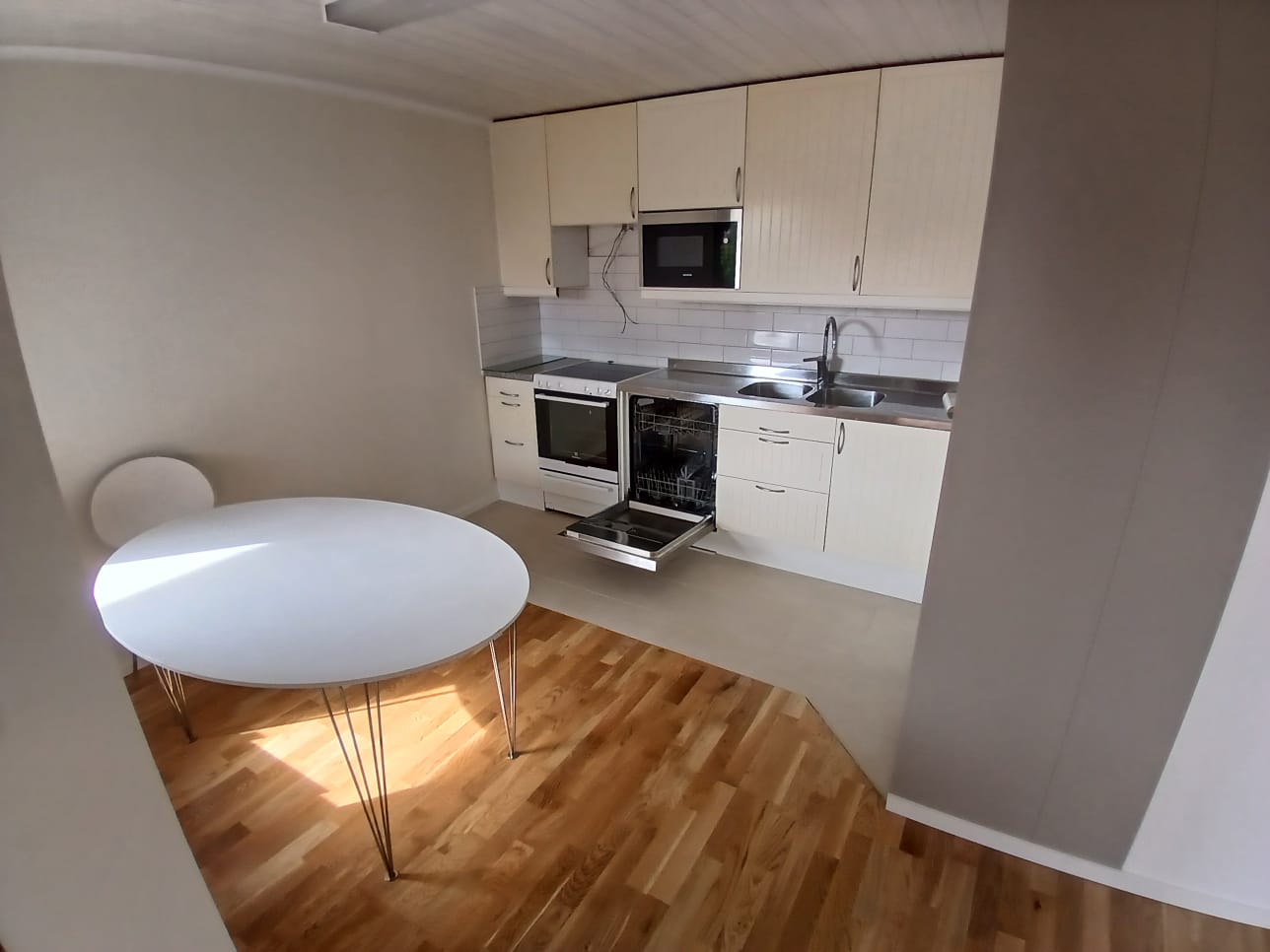 Villa/Hus, 4 rooms, 95 sqm, Tyresö – bild 5