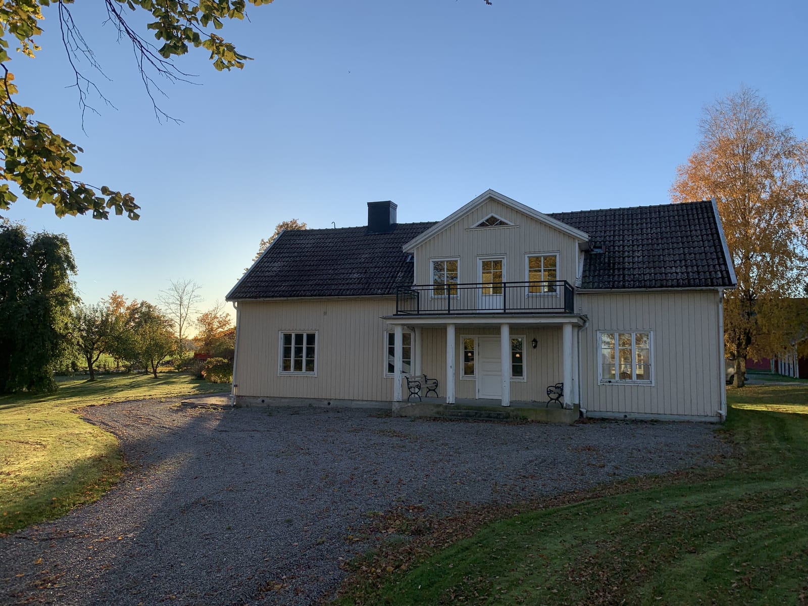 7 rok · 250 m² i Mellerud – bild 2