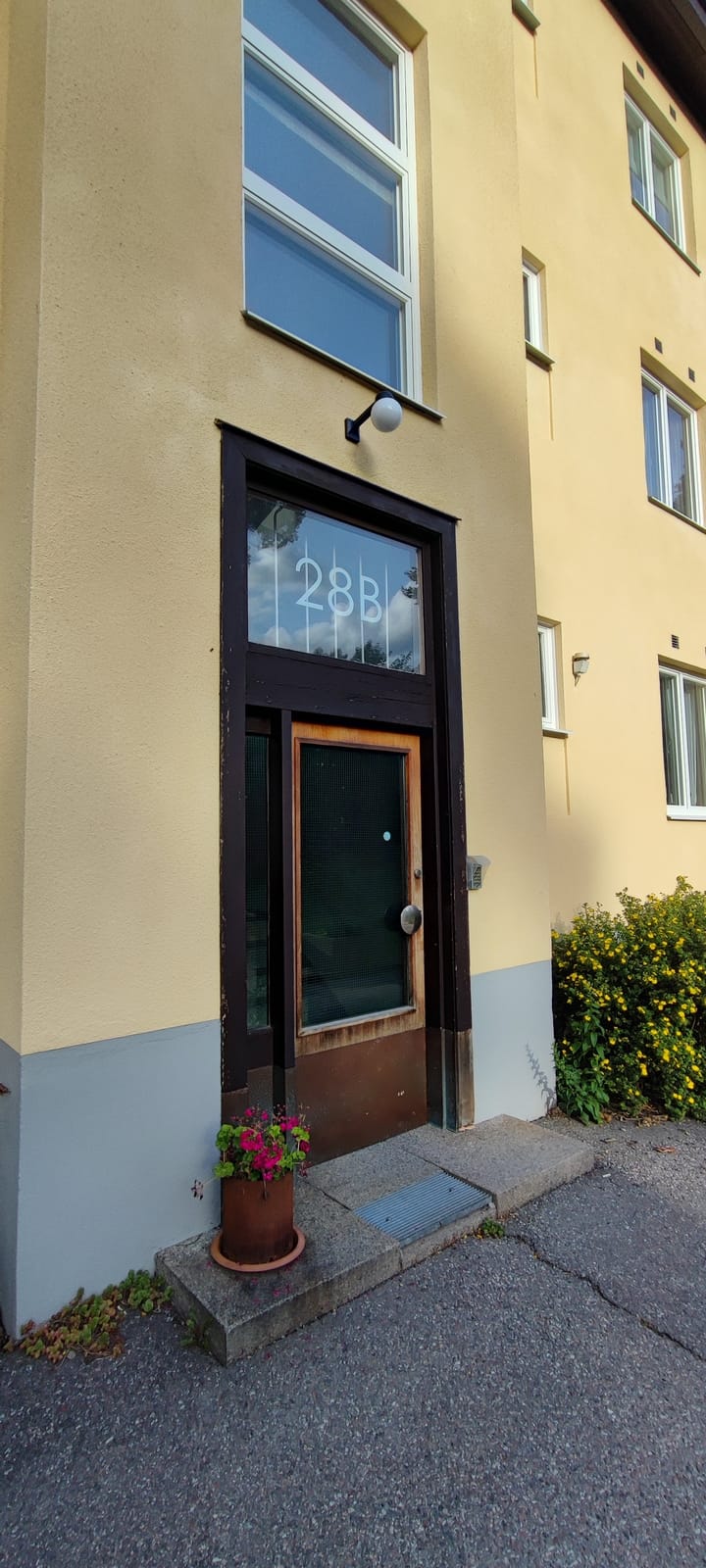 2 rok · 47 m² i Södertälje – bild 11