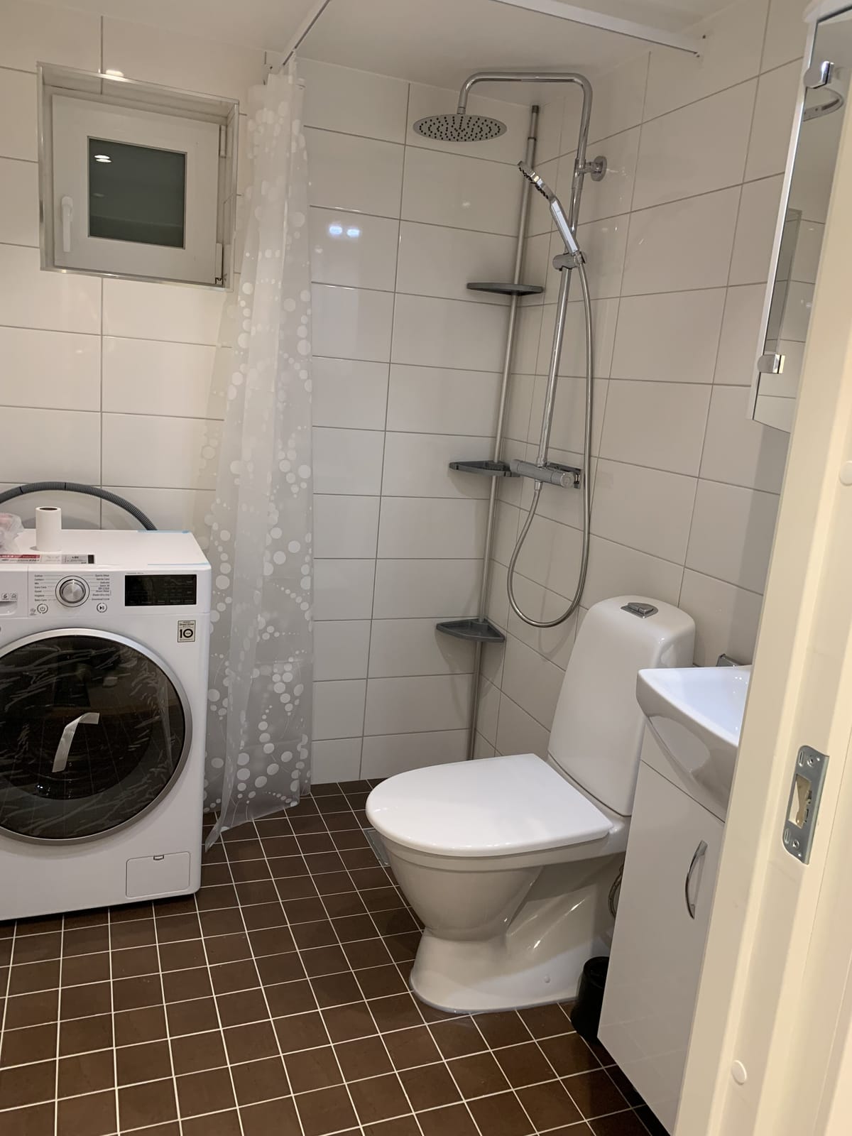 2 rok · 25 m² i Upplands Väsby – bild 5