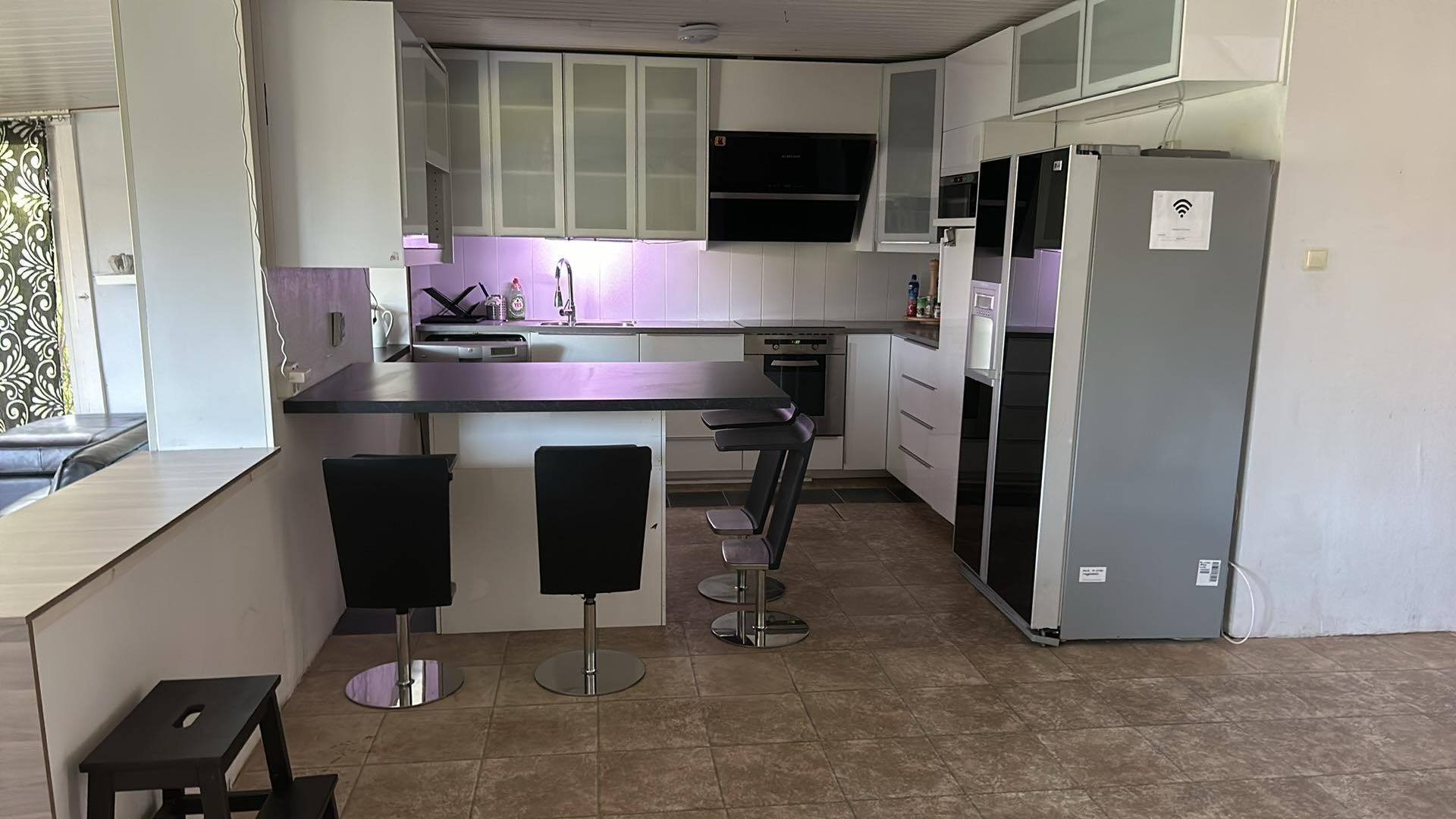 Villa/Hus, 7 rooms, 200 sqm, Vålberg