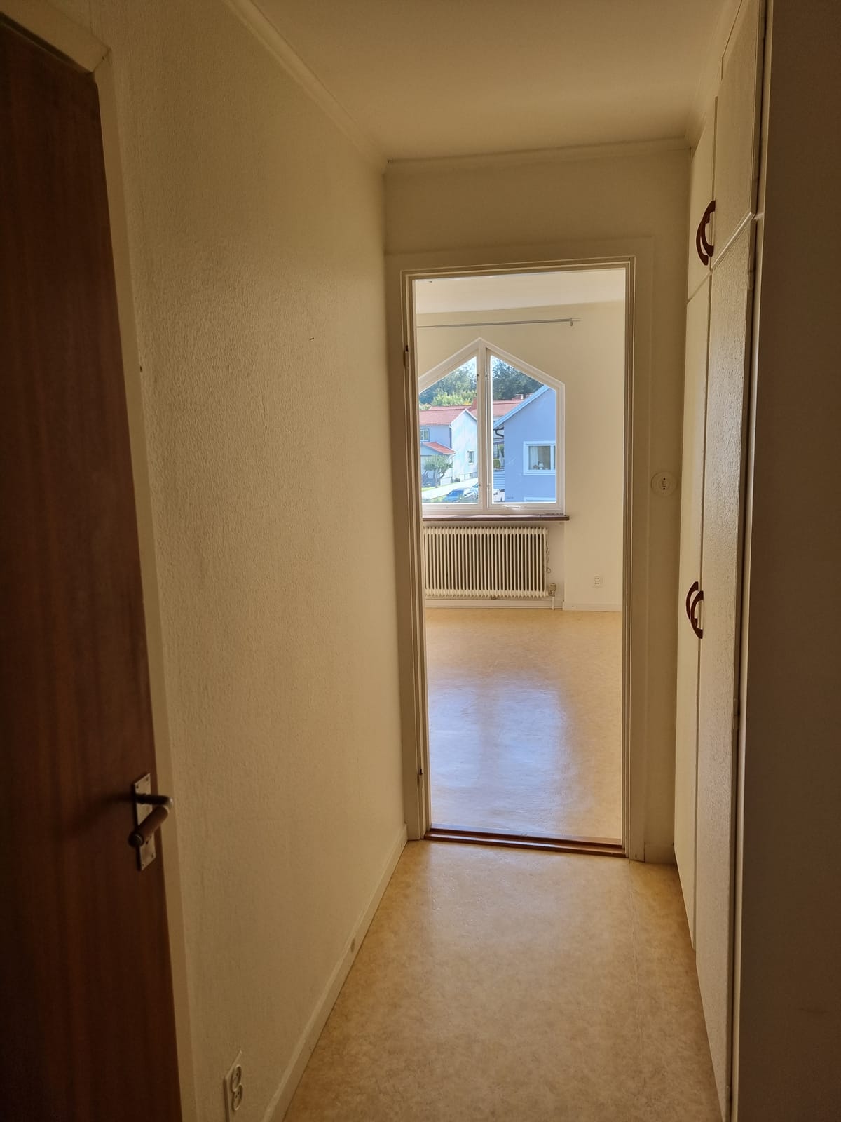 1 rok · 32 m² i Huskvarna – bild 5