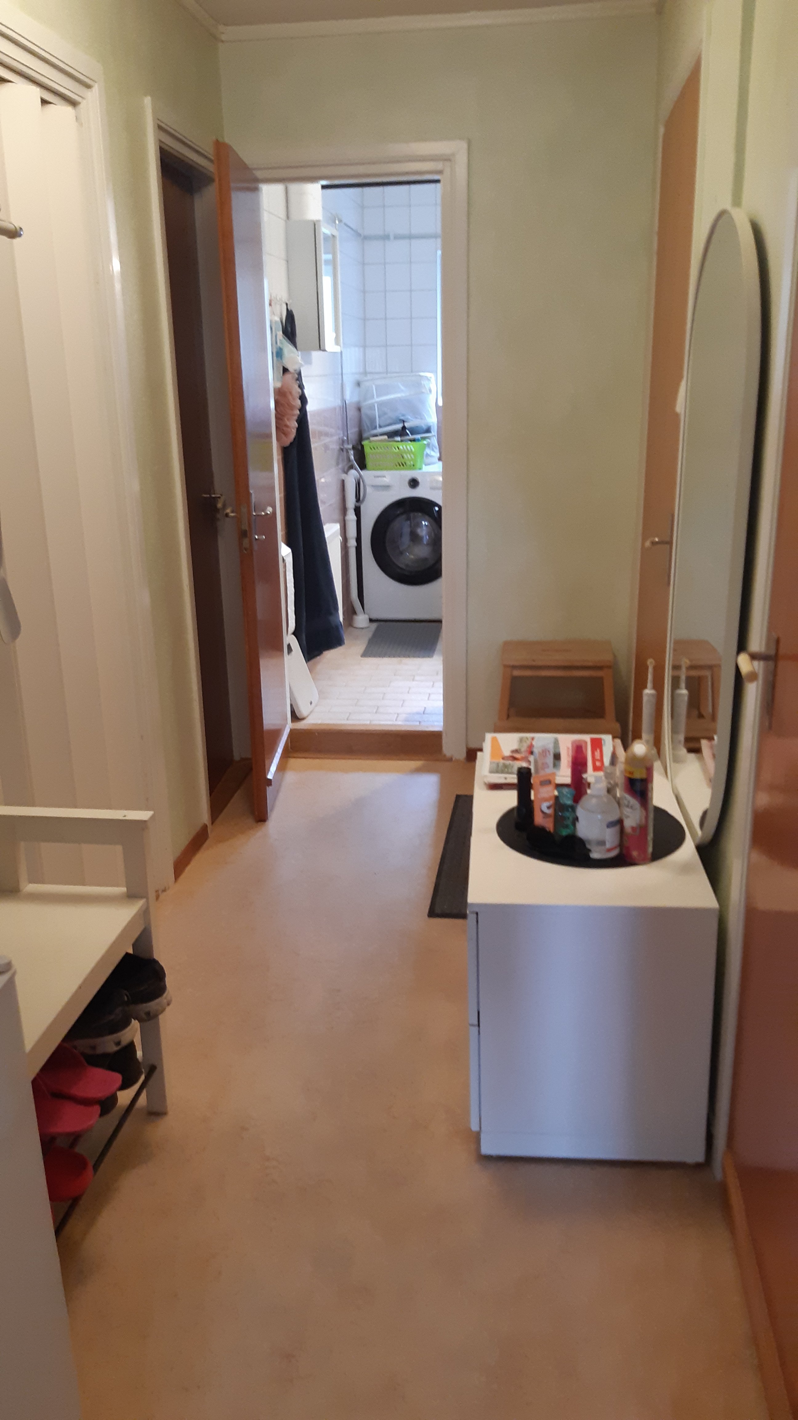 Lägenhet, 1 rooms, 14 sqm, Hässelby – bild 4