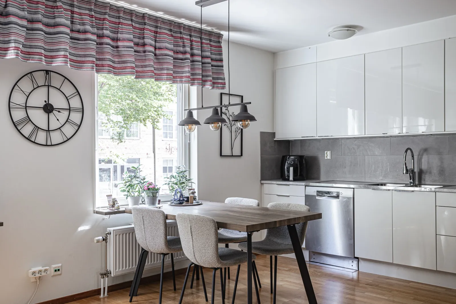 3 rok · 79 m² i Västerås – bild 2