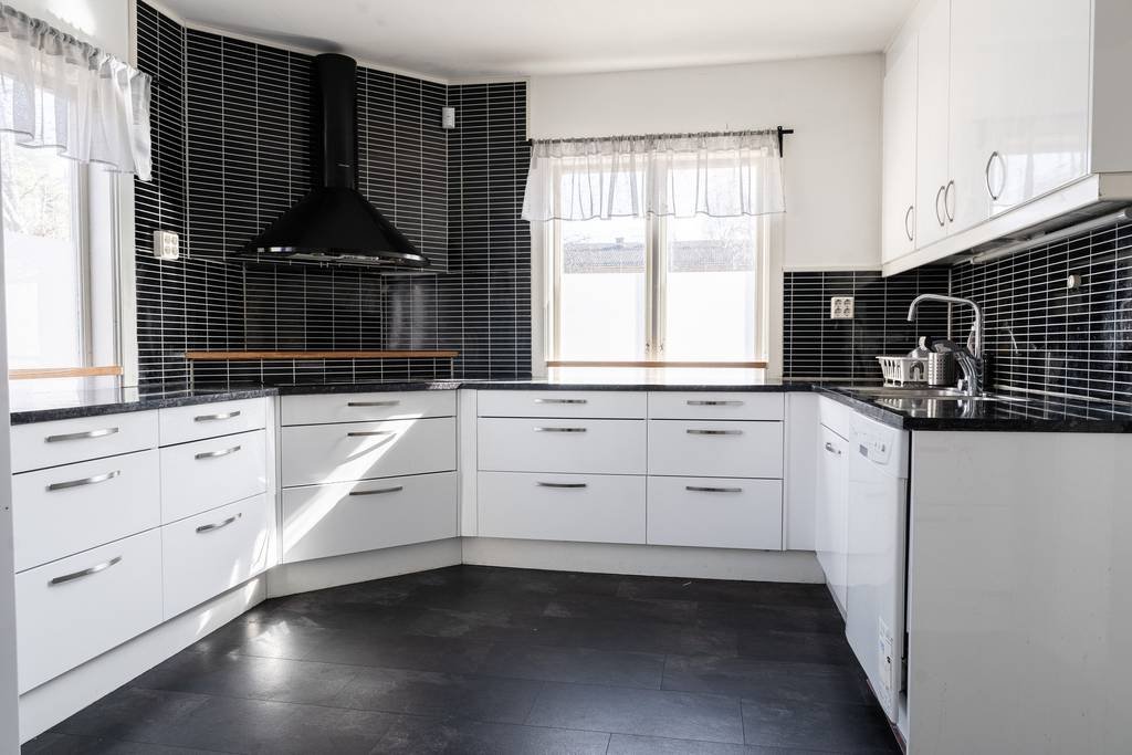 Villa/Hus, 7 rooms, 130 sqm, Skelleftehamn