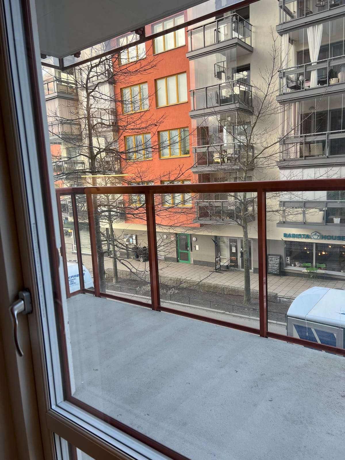 2 rok · 34 m² i Hässelby – bild 7