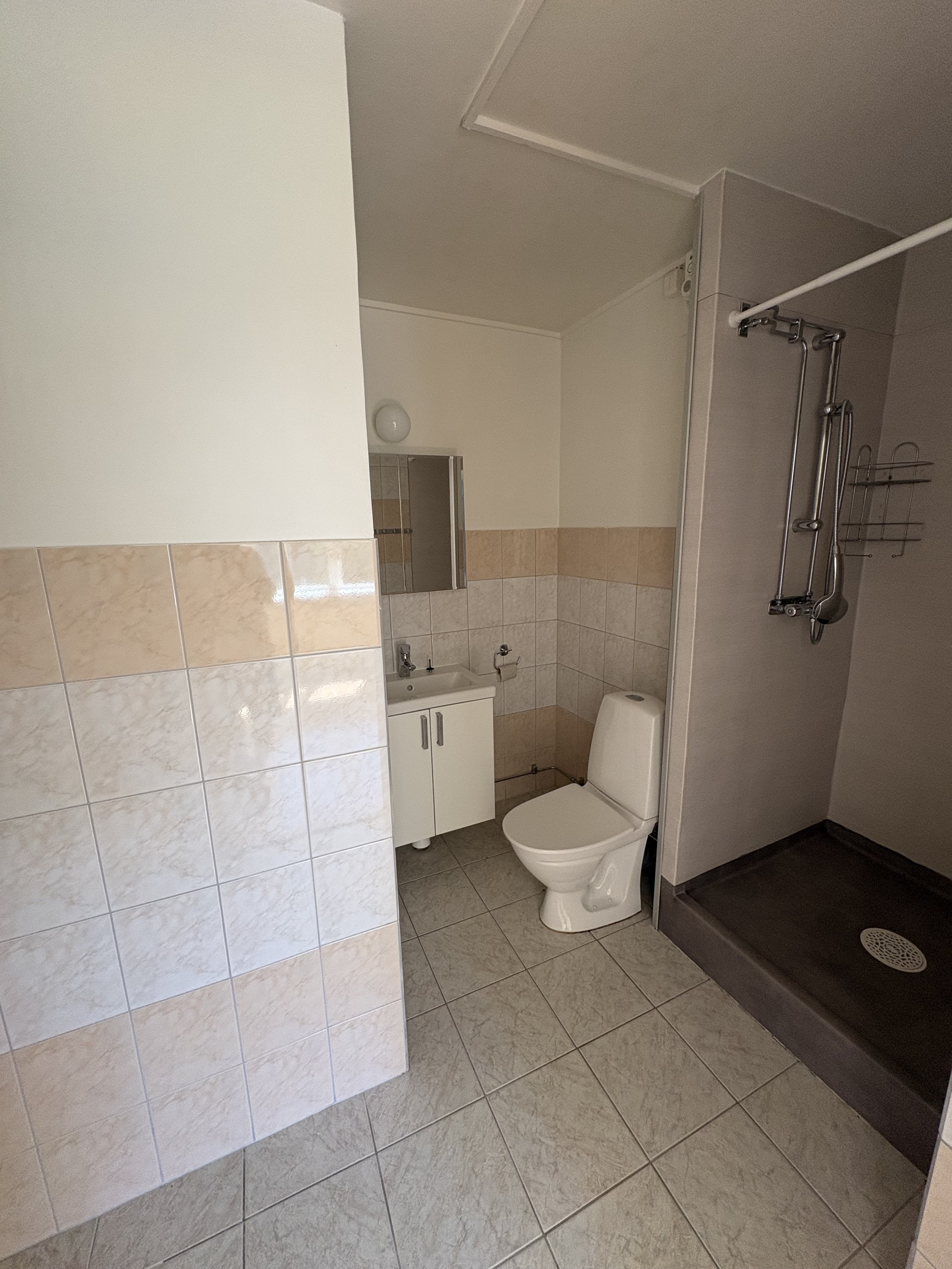 Lägenhet, 3 rooms, 71 sqm, Storebro – bild 3