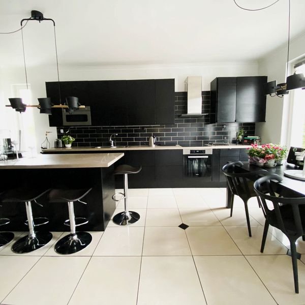 8 rok · 240 m² i Huddinge – Huddinge