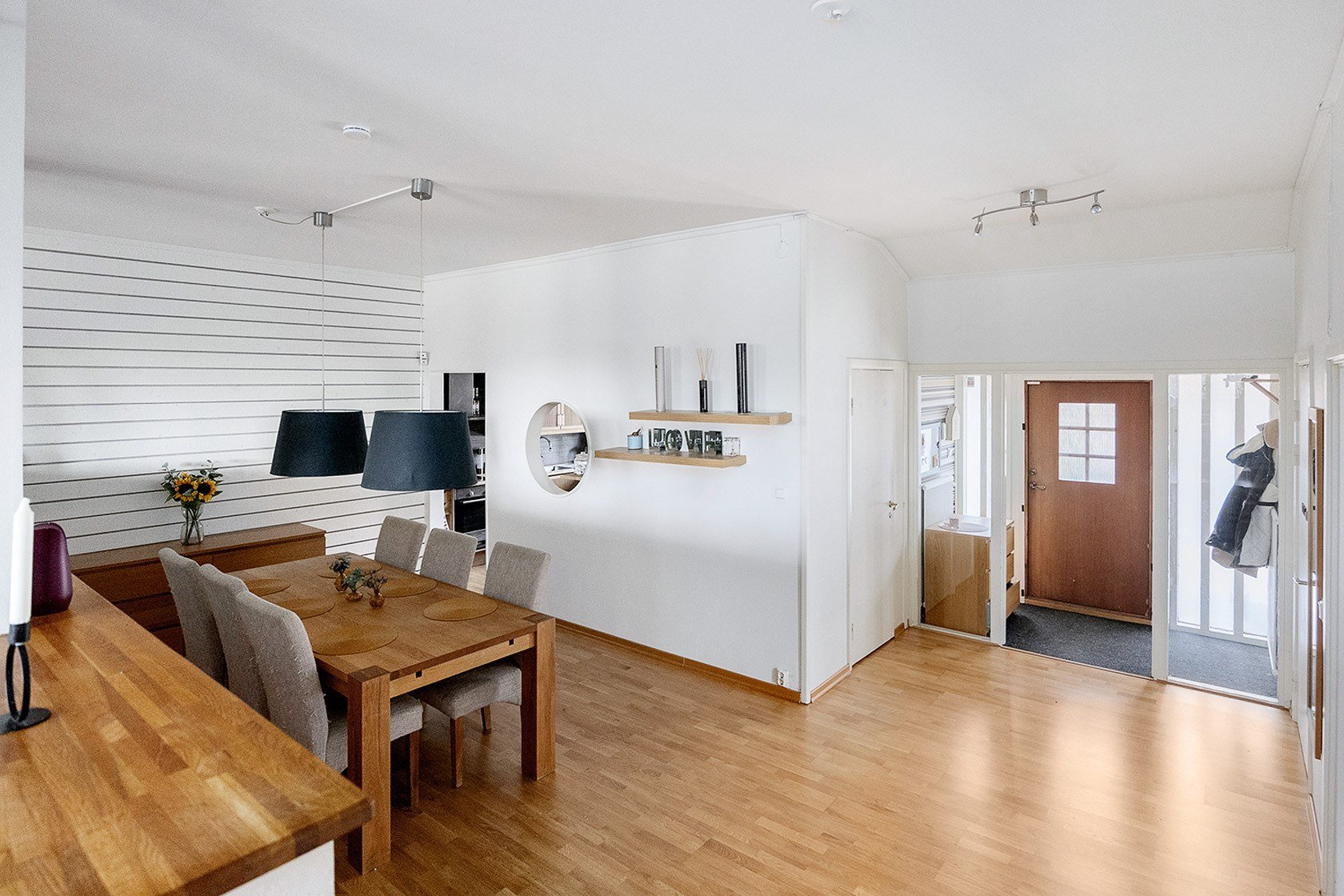 Radhus, 3 rooms, 120 sqm, Vallentuna