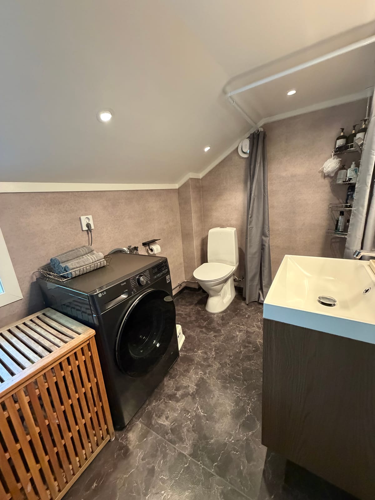 2 rok · 67 m² i Malmköping – bild 8