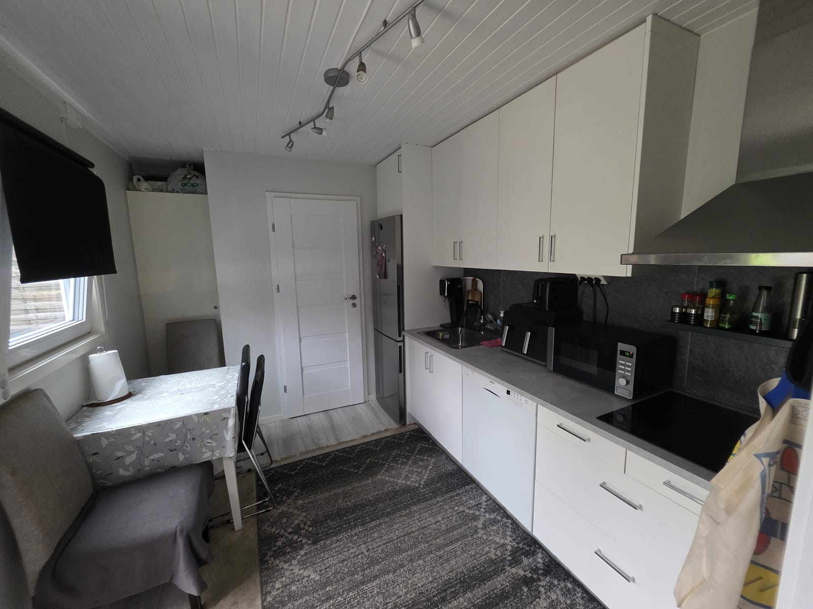 2 rok · 25 m² i Saltsjö-boo – bild 7